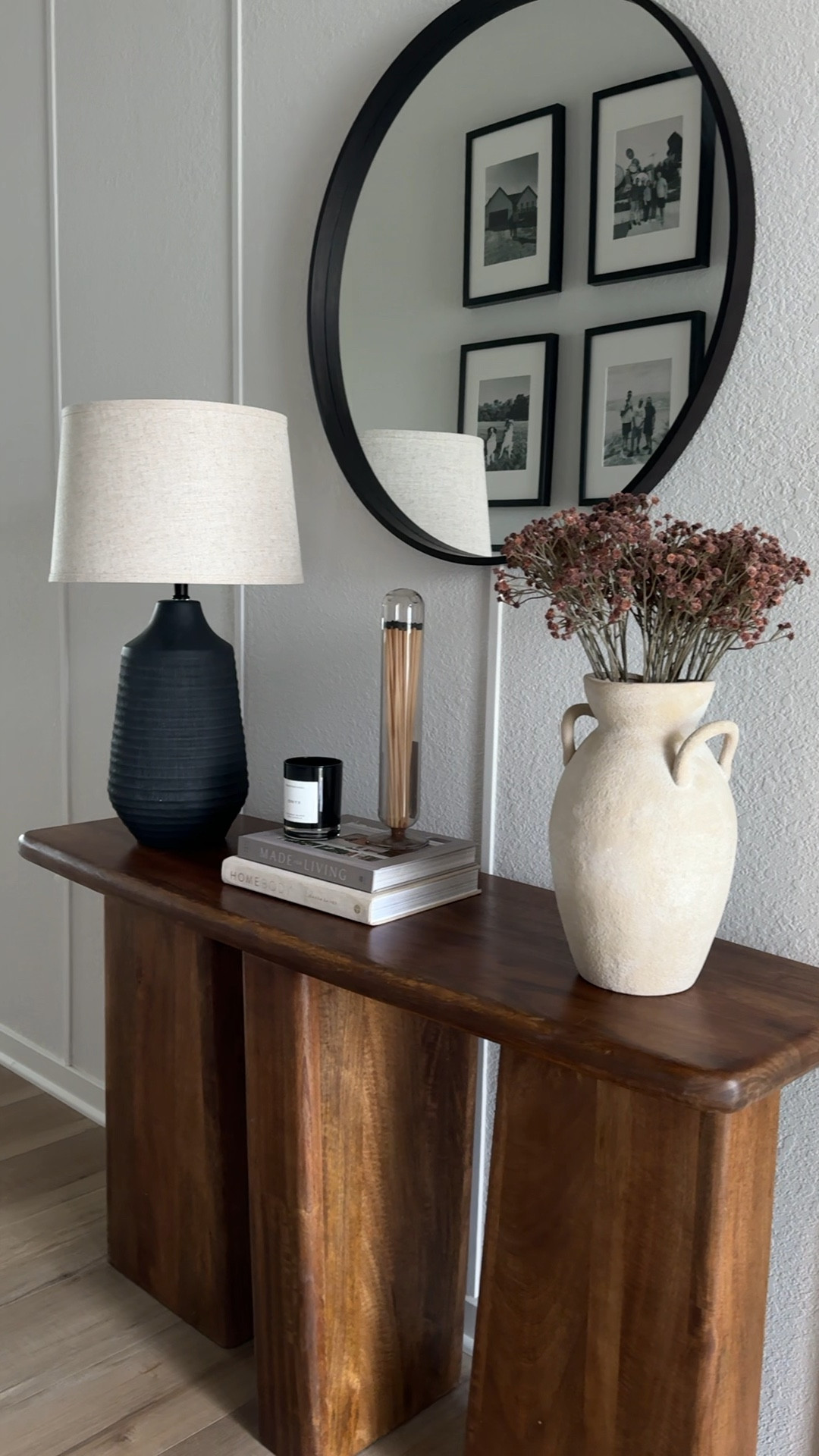 New entryway decor for the rest of the winter 🤍 


#entrywaytable #decor #homedecor 

#LTKhome