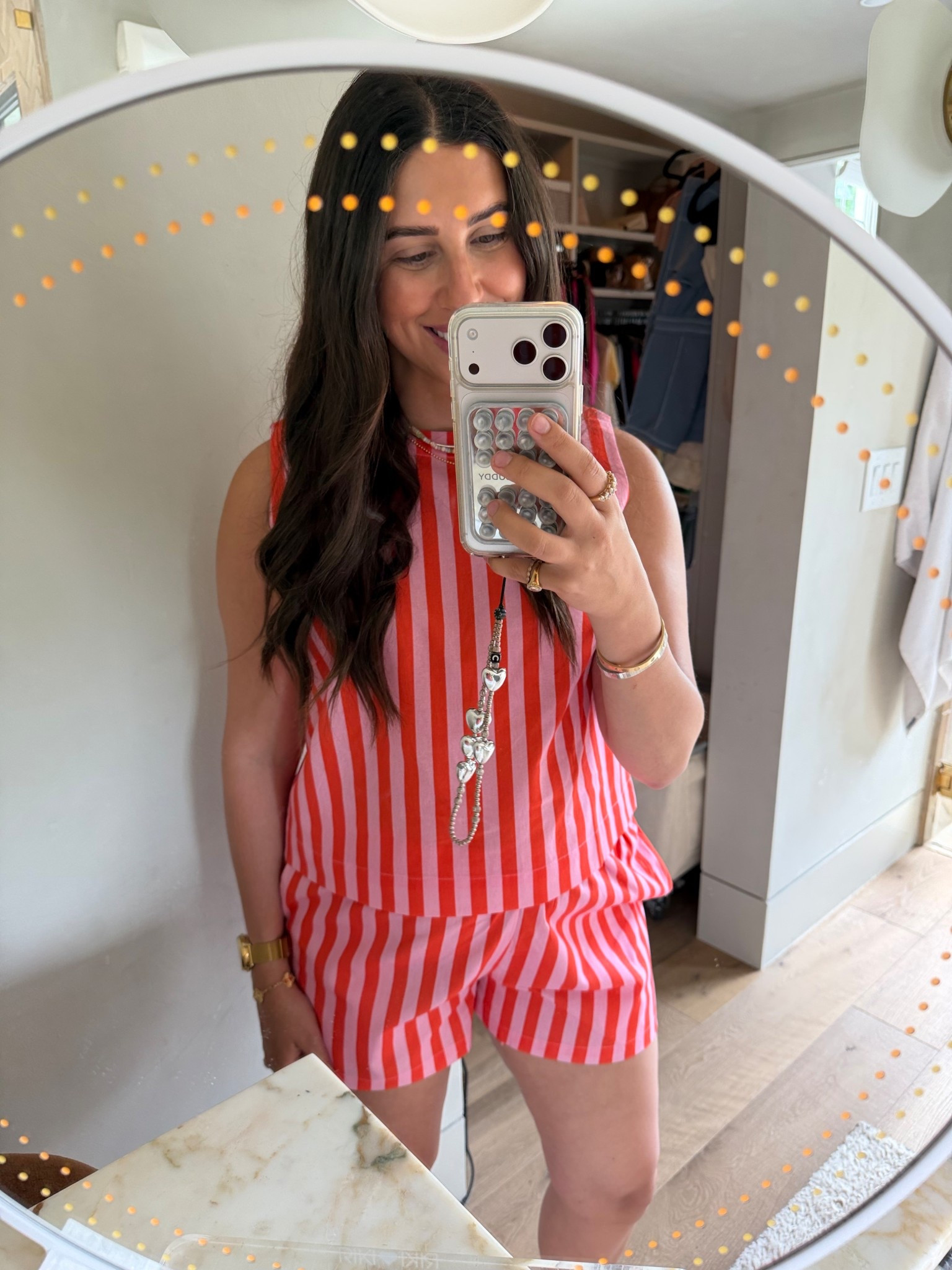 Top: medium 
Short: medium

Dressupbuttercup.com #dressupbuttercup #dederaad


#LTKmomlife #LTKSeasonal #LTKootd