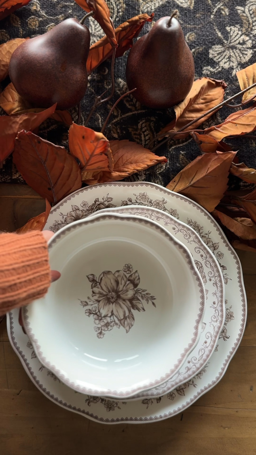 Finally, back in stock !!
12 piece dinnerware, Walmart budget, friendly kitchen, fall hosting

#LTKFindsUnder100 #LTKHome #LTKStyleTip