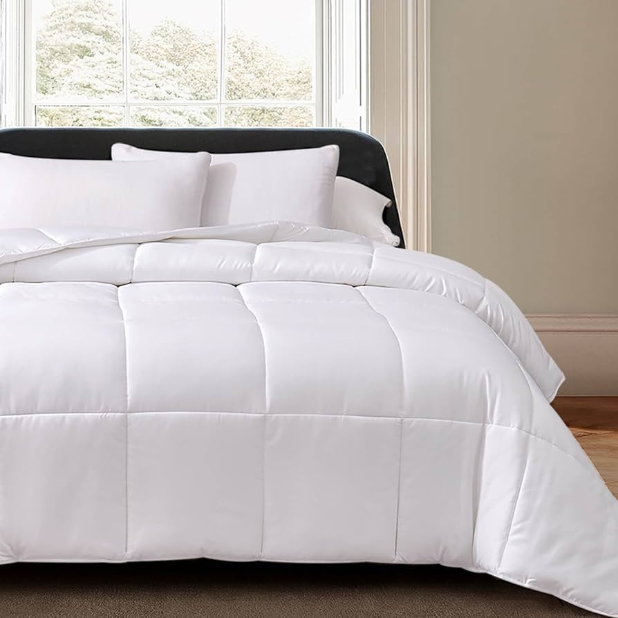 LE FARFADET Down Alternative Comforter, Lightweight All Season Queen Size Cooling Comforter, Reve... | Amazon (US)