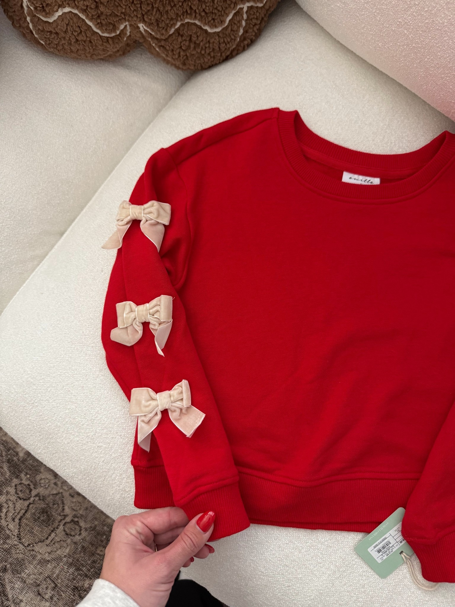 Cutest girls bow sweatshirt for Christmas 😍

#LTKSeasonal #LTKKids #LTKHoliday