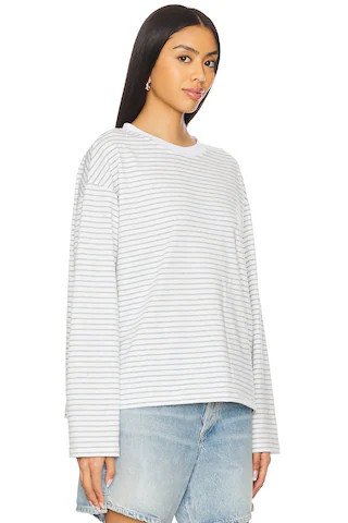 France
             | EN | EUR | Revolve Clothing (Global)