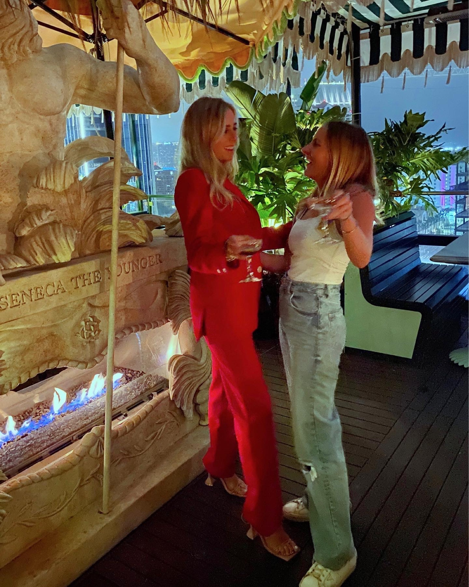 The set I’m wearing is out of stock but I linked a few that are almost the exact same and some similar pieces! Perfect for the holidays!

#LTKSeasonal #LTKHoliday #LTKstyletip