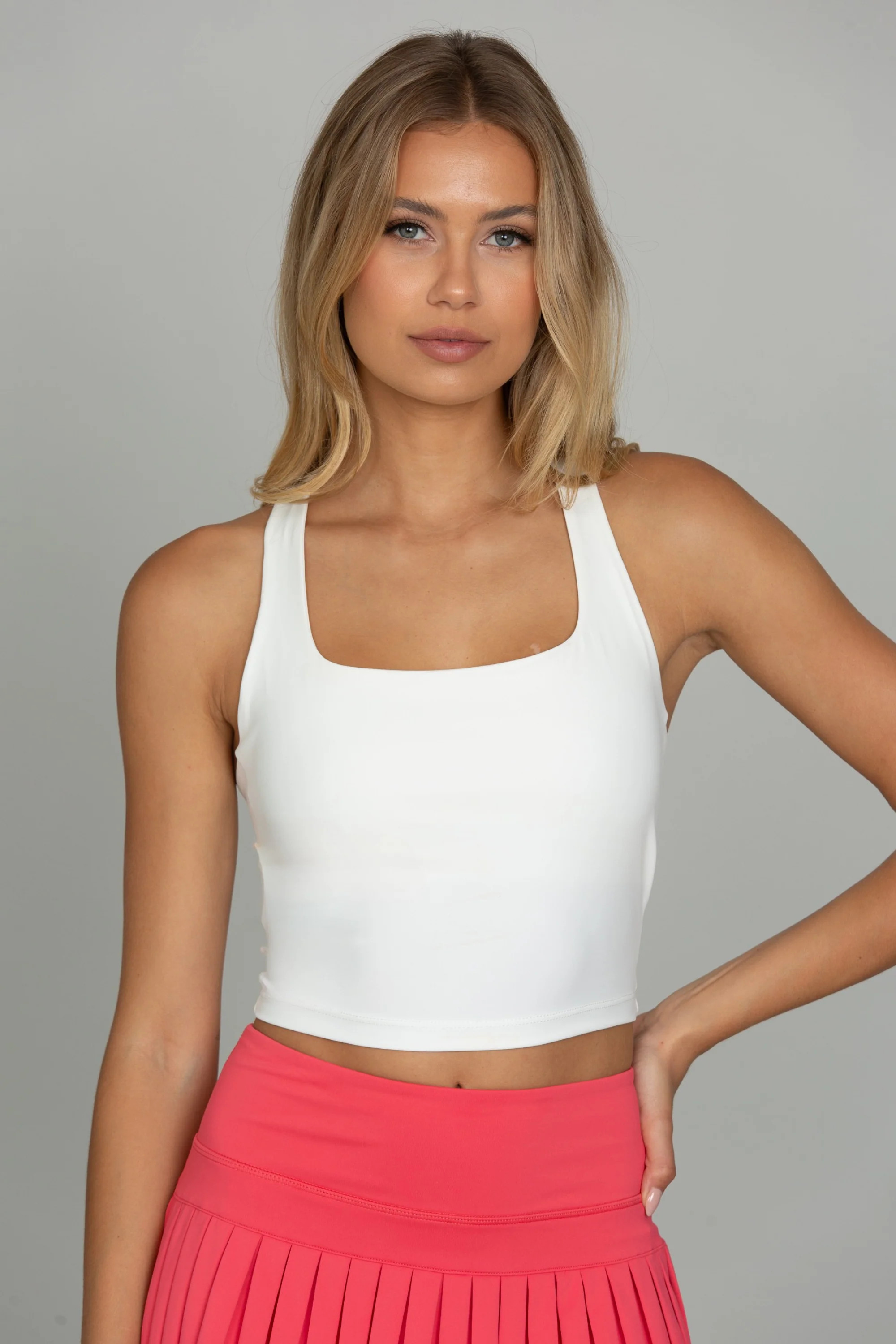 Whiteout Criss Cross Back Yoga Tank | Gold Hinge