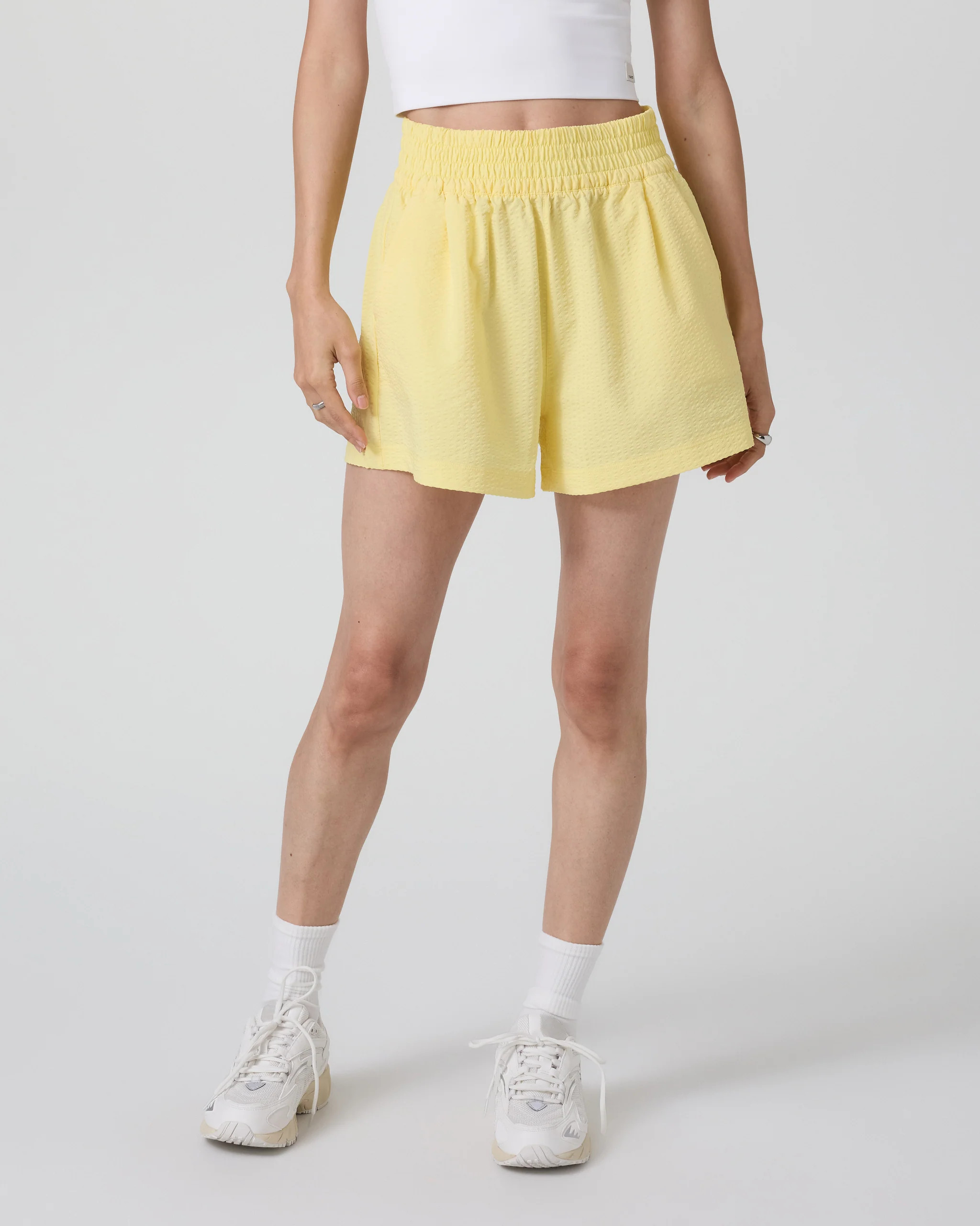 Villa Textured Short | Sunlight | Vuori | Vuori Clothing (US & Canada)