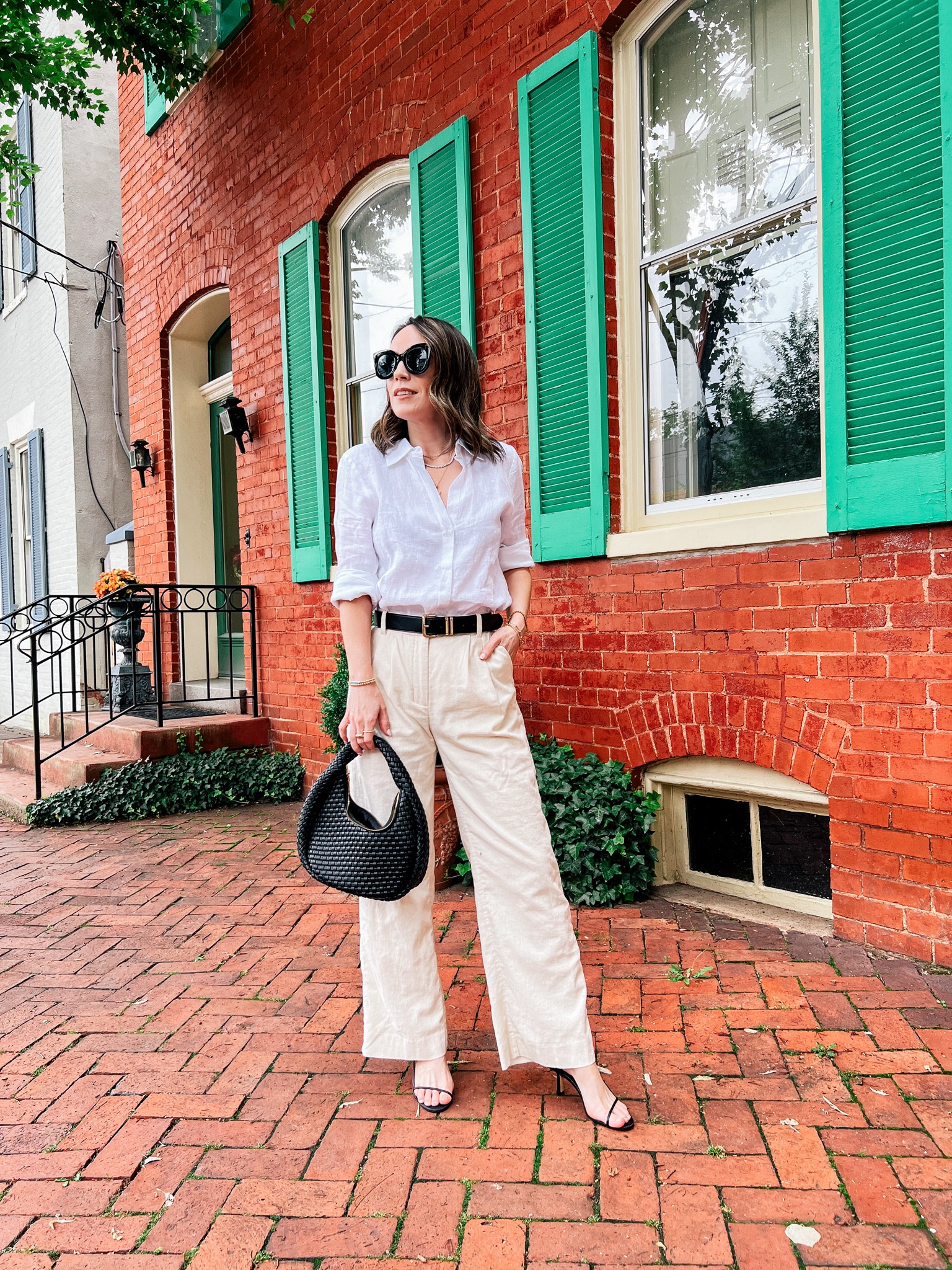 Styling linen pants for summer 

#LTKOver40 #LTKSeasonal