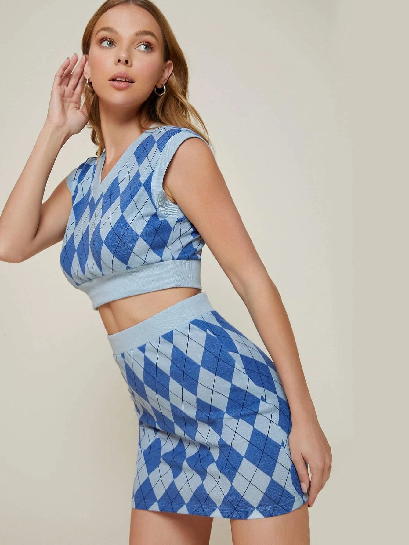 SHEIN V-Neck Argyle Print Sleeveless Top & Skirt Set | SHEIN