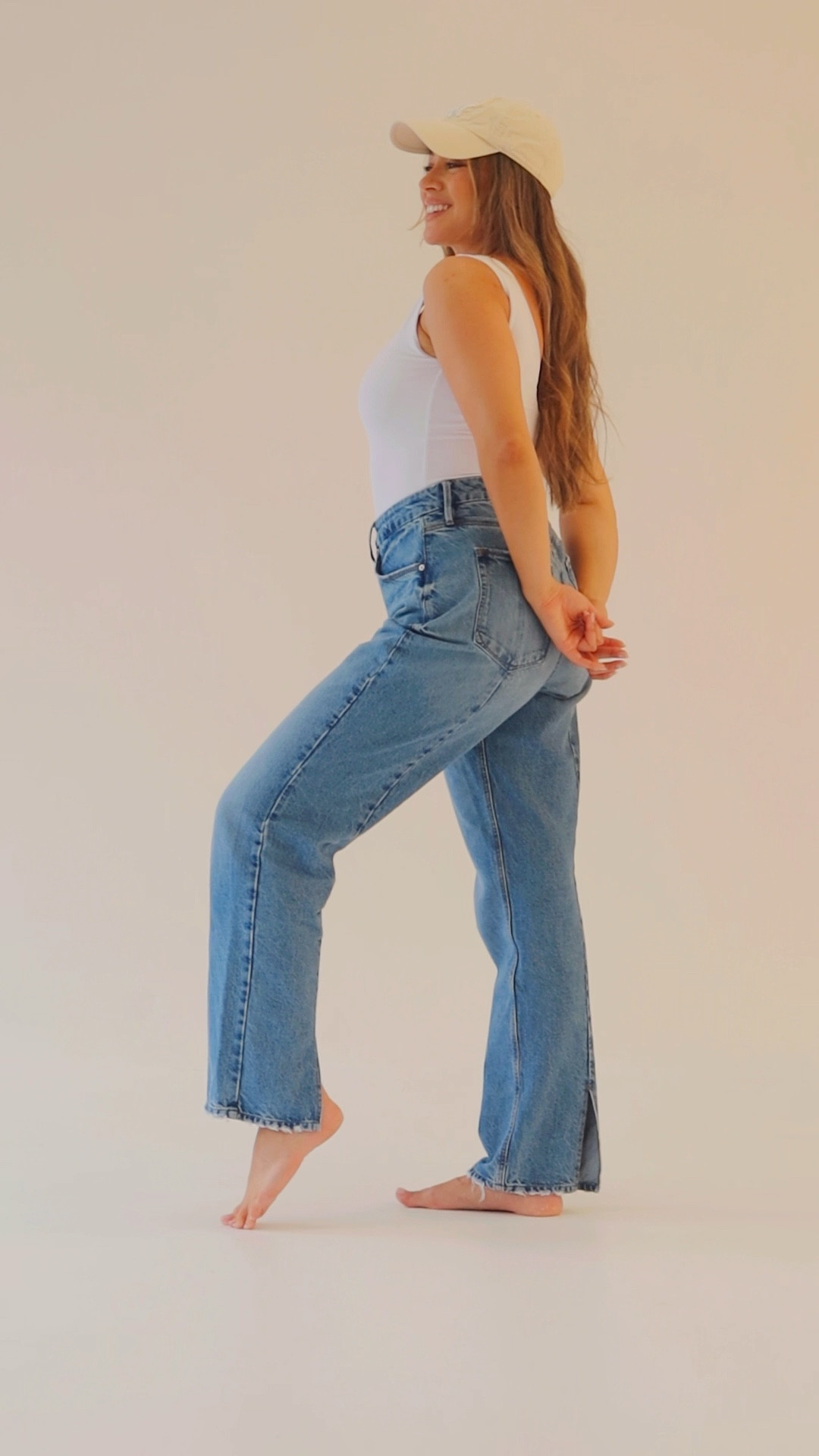 Casual OOTD ft Good American, Amazon Fashion, and Urban Outfitters!

#LTKSeasonal #LTKfindsunder100 #LTKstyletip