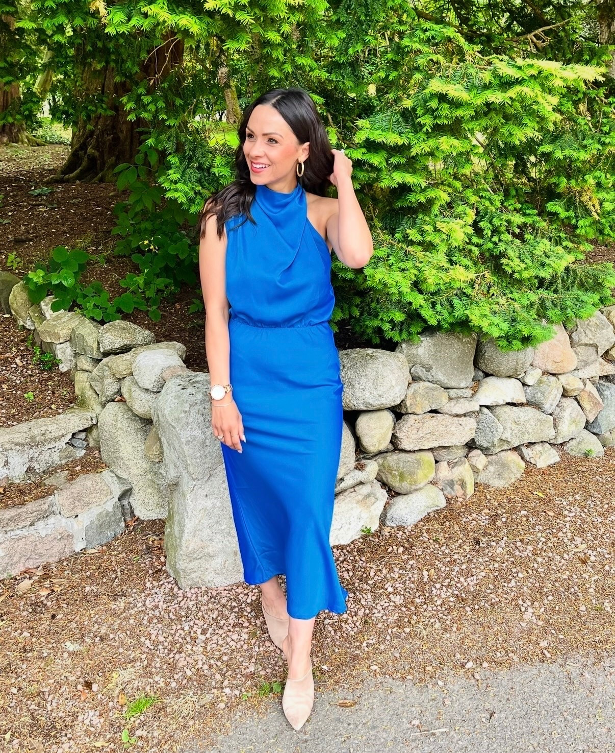 When you find a dress you love, you buy it in another color too! 💙 I originally ordered this dress in royal blue for a wedding a few years ago and loved it so much that I recently ordered it again in this gorgeous orange shade. The fit is so flattering, the colors are beautiful, and it’s such an affordable option for your next summer wedding or special event. ✨

#LTKootd #LTKWedding #LTKgrwm