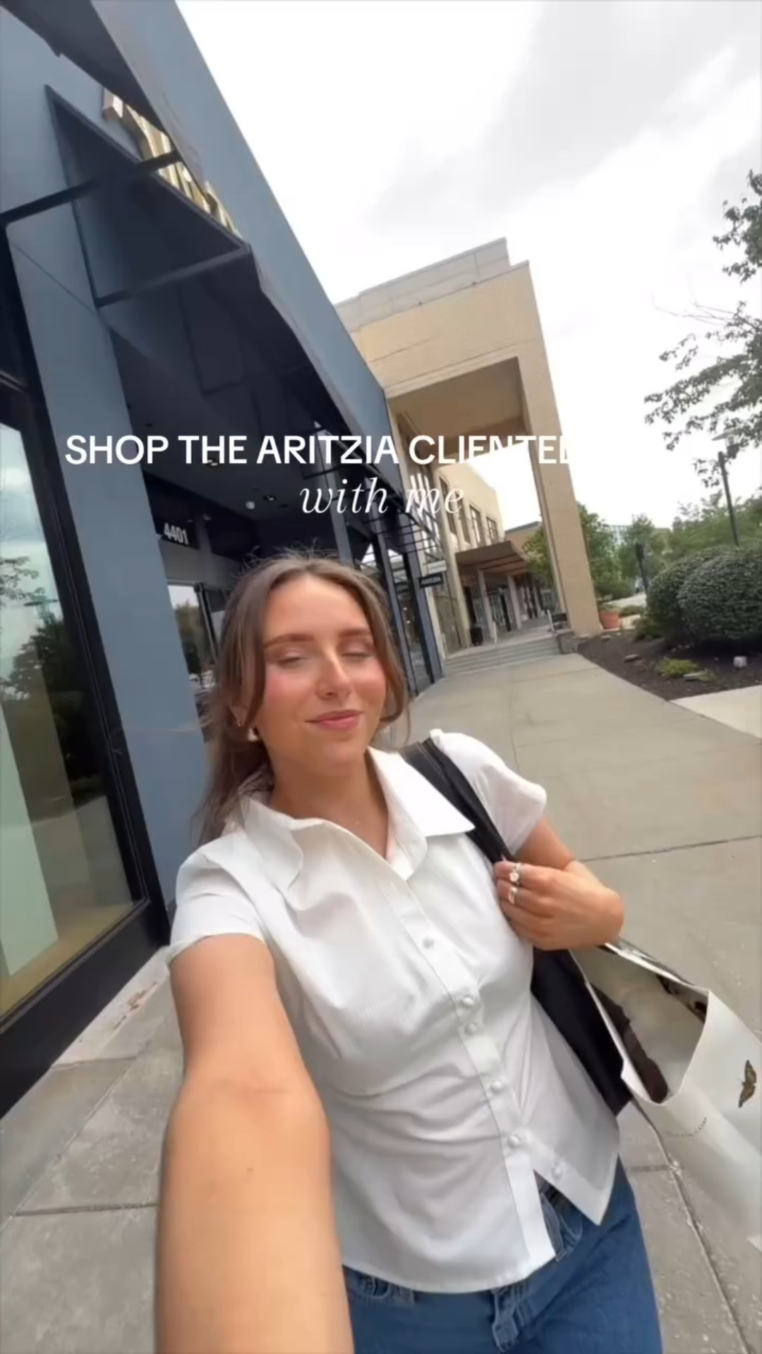 shop the @aritzia clientele sale with me 💓✨ 

5’4”, 27” waist, usually a size 4-6 or s/m
- Citizens of Humanity Ayla Baggy Cuffed Jean- Gemini, size 27 
- Denim Forum Kai Relaxed Mid-rise Barrel Jean- No stress light blue, size 28
- Babaton InterLock Cotton Function T-Shirt- black, size small (XS fit too just a little less boxy) 
- Denim Forum The '90s Marlo Hi-rise Baggy Jean-  15 Yrs Brl Thr Bleu, size 29
- Legendary Solid Brass Leather Belt- black / gold, size M
- HomeStretch™ Rib Scoopneck Cami Tank- white, size small 
- TNA Lomu Polo T-shirt- Scarab/H Cl White, size medium
- TNA Best-ever Ankle Sock 5-pack- white, size XS/S


#aritzia #aritziasale #aritziaclientele #aritziahaul #aritziaoutfits #aritziaclientelesale #aritziastyle #shopping  #tryon #comeshoppingwithme  #outfitidea #shoppingvlog #shoppinghaul #tryonhaul #comeshopwithme  #shopwithme #summerfashion #summeroutfit #outfitideas  #wardrobeessentials #closetstaples 
#fyp