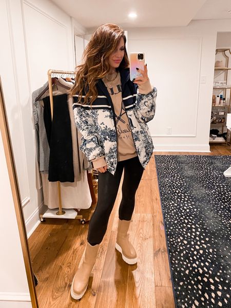 Winter outfit, winter style, casual outfit, Chelsea boots, puffer coat

#LTKSeasonal #LTKstyletip