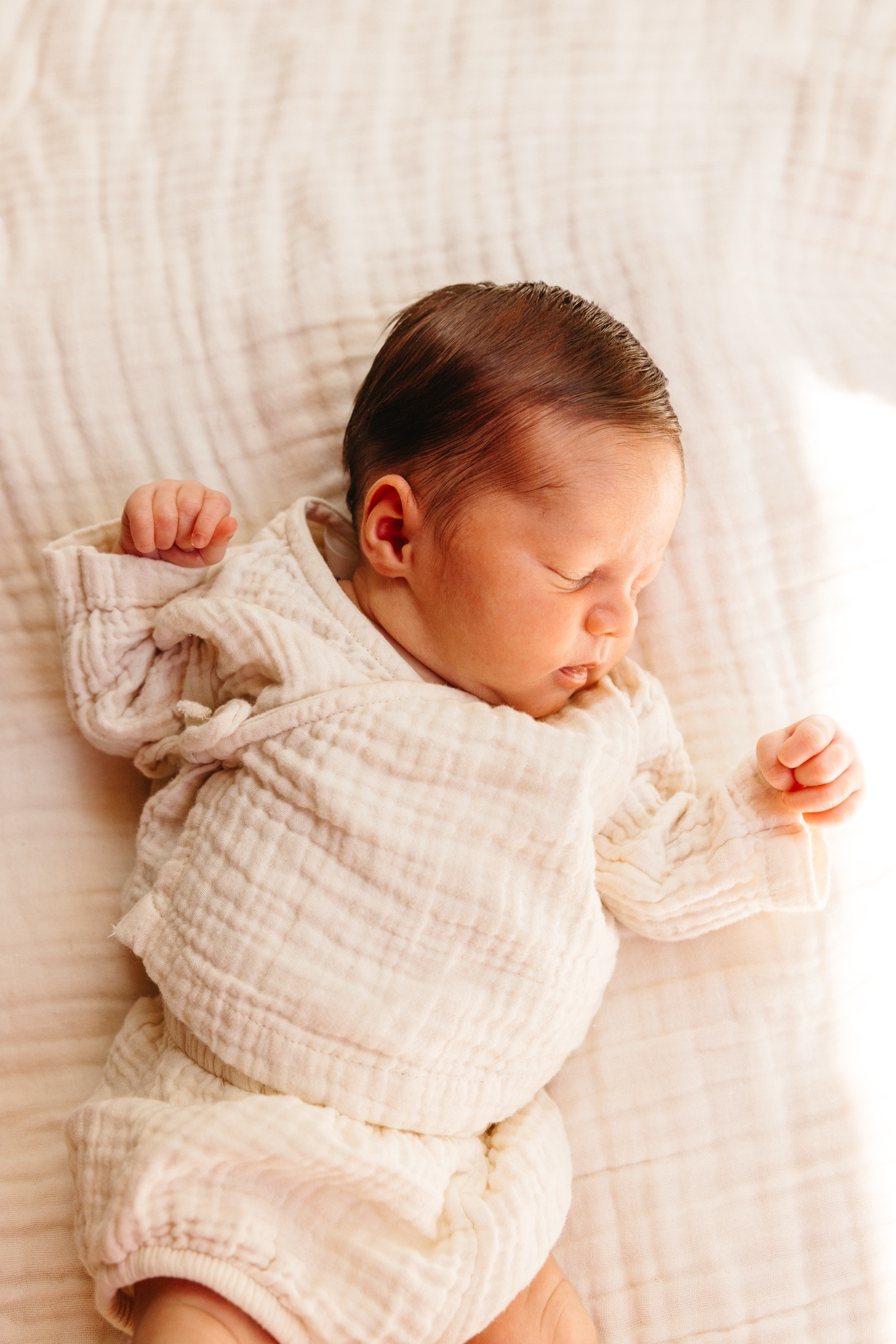 Newborn family photo outfit - gender neutral newborn outfit 

#LTKFindsUnder50 #LTKBaby #LTKFamily