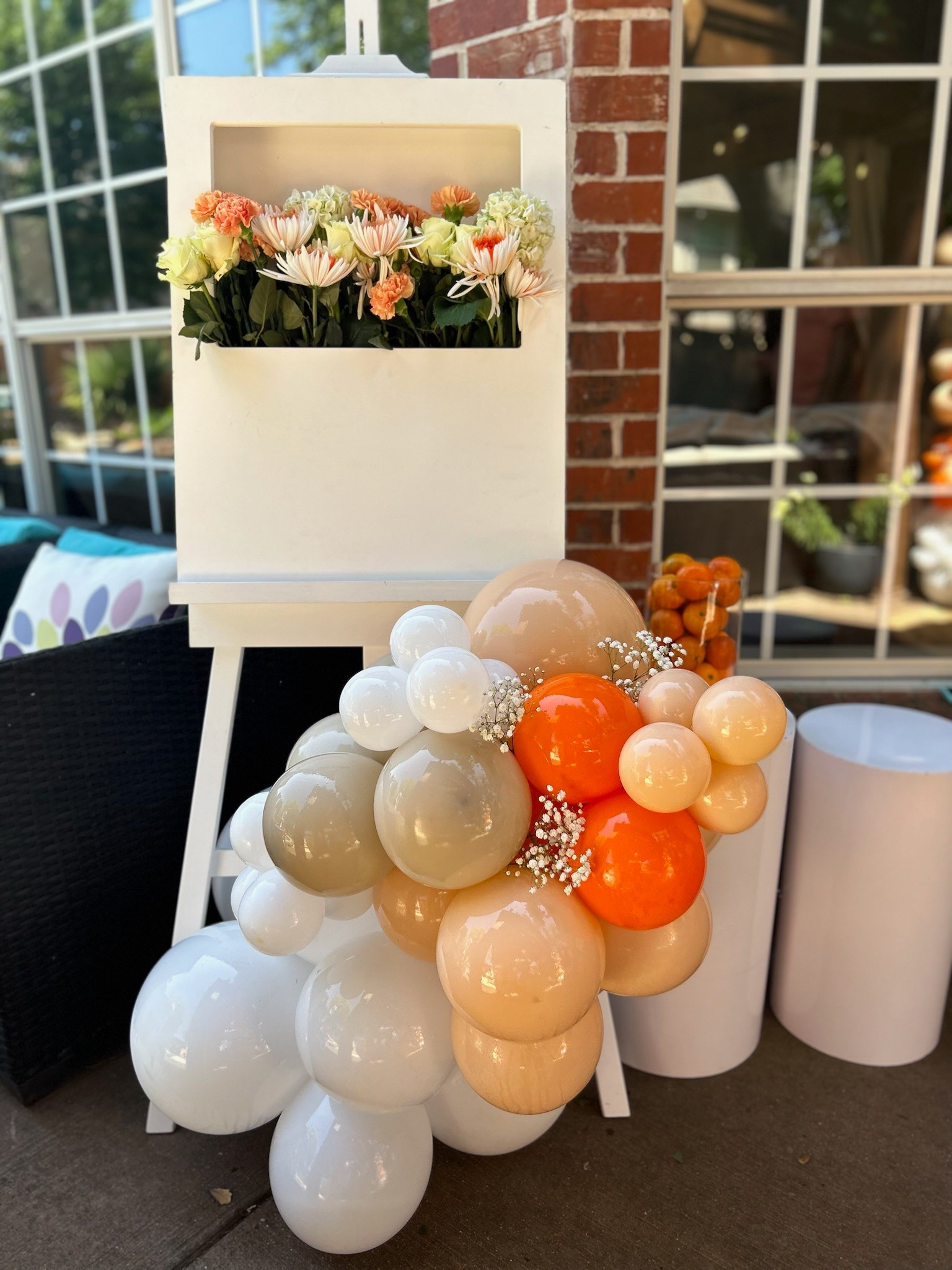 Spring & Summer 

Spring party  party decor  decorations  flower box  wedding decor  wedding decorations  balloons  faux florals  landpartyrentals 

#LTKHome #LTKStyleTip #LTKParties