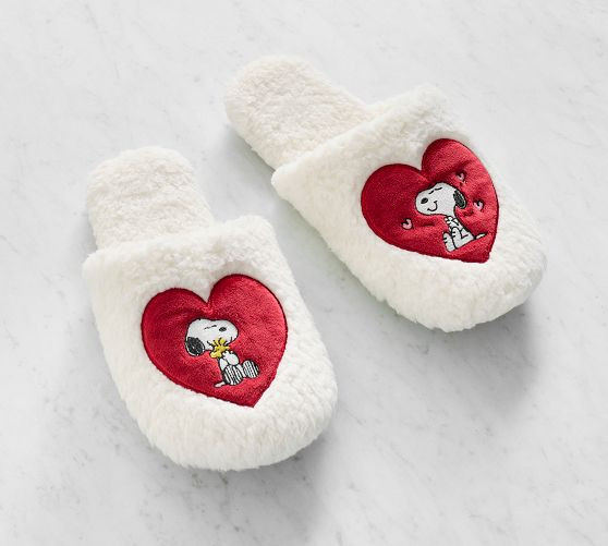 Peanuts Snoopy™ Hearts Slipper | Pottery Barn (US)