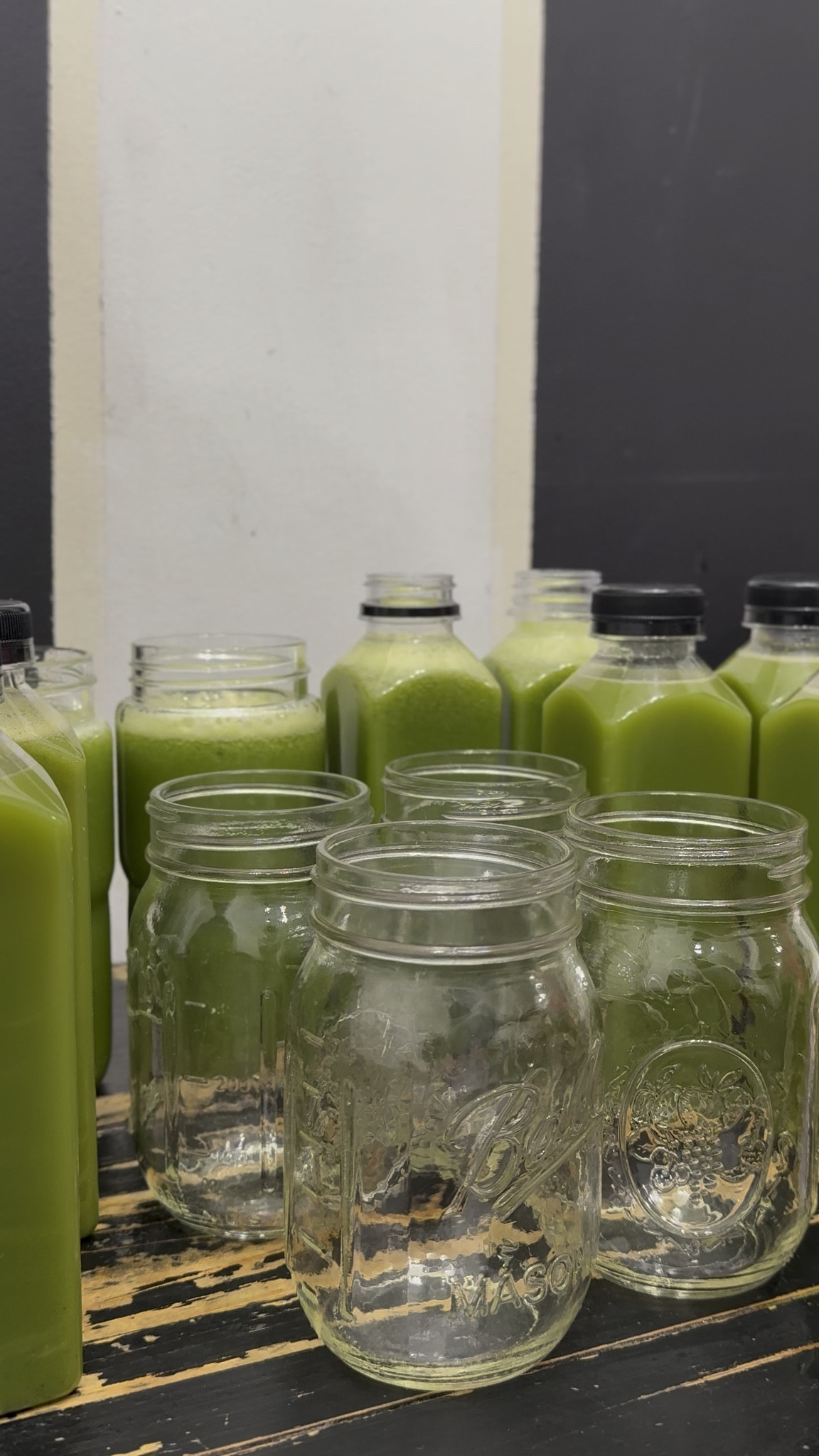 This juicer changed my whole routine 🍋🥬

Batch juicing for the week.
Easy clean up.
More juice from every fruit and veggie.

If you’ve been thinking about starting your juicing journey, this is your sign to invest in a juicer that actually makes the process simple. I linked my favorite one for you.

#JuiceDaily #HealthyLifestyle #BestJuicer #KitchenEssentials #WellnessMom #JuicingLife #HealthyLiving #ShoppingWithPriiincesss #Atlantamom #Atlantabloggers #Atlantablogger #AtlantaCreator #Atlantacontentcreators #Atlantacontentcreator

#LTKHome #LTKselfcare #LTKfoodie