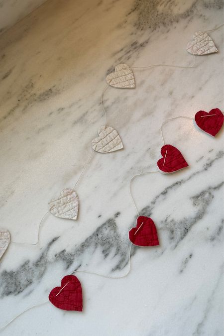 Valentine’s Day quilt garland ❤️

#LTKhome #LTKSeasonal