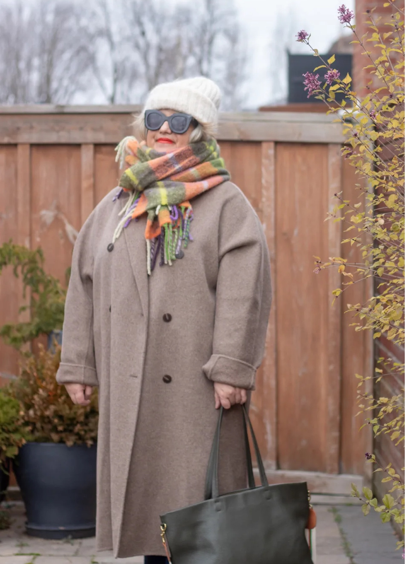 This greige coat is on repeat right now with this scarf. I love this cold weather look!

#LTKstyletip #LTKwinter #LTKmidsize