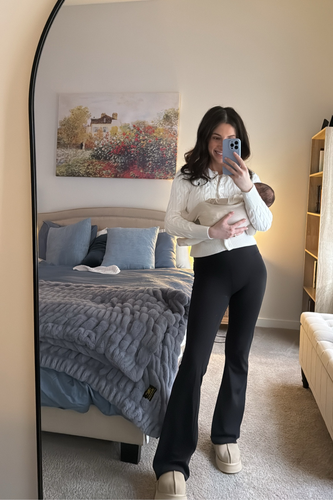 Cozy mom n Lil day 🥰