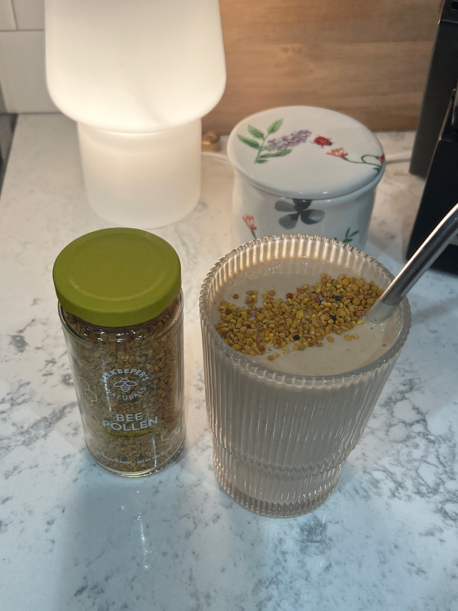 post workout morning lineup 🩷 smoothie recipe is on my IG recipes highlight 

#LTKActive #LTKfindsunder50 #LTKhome