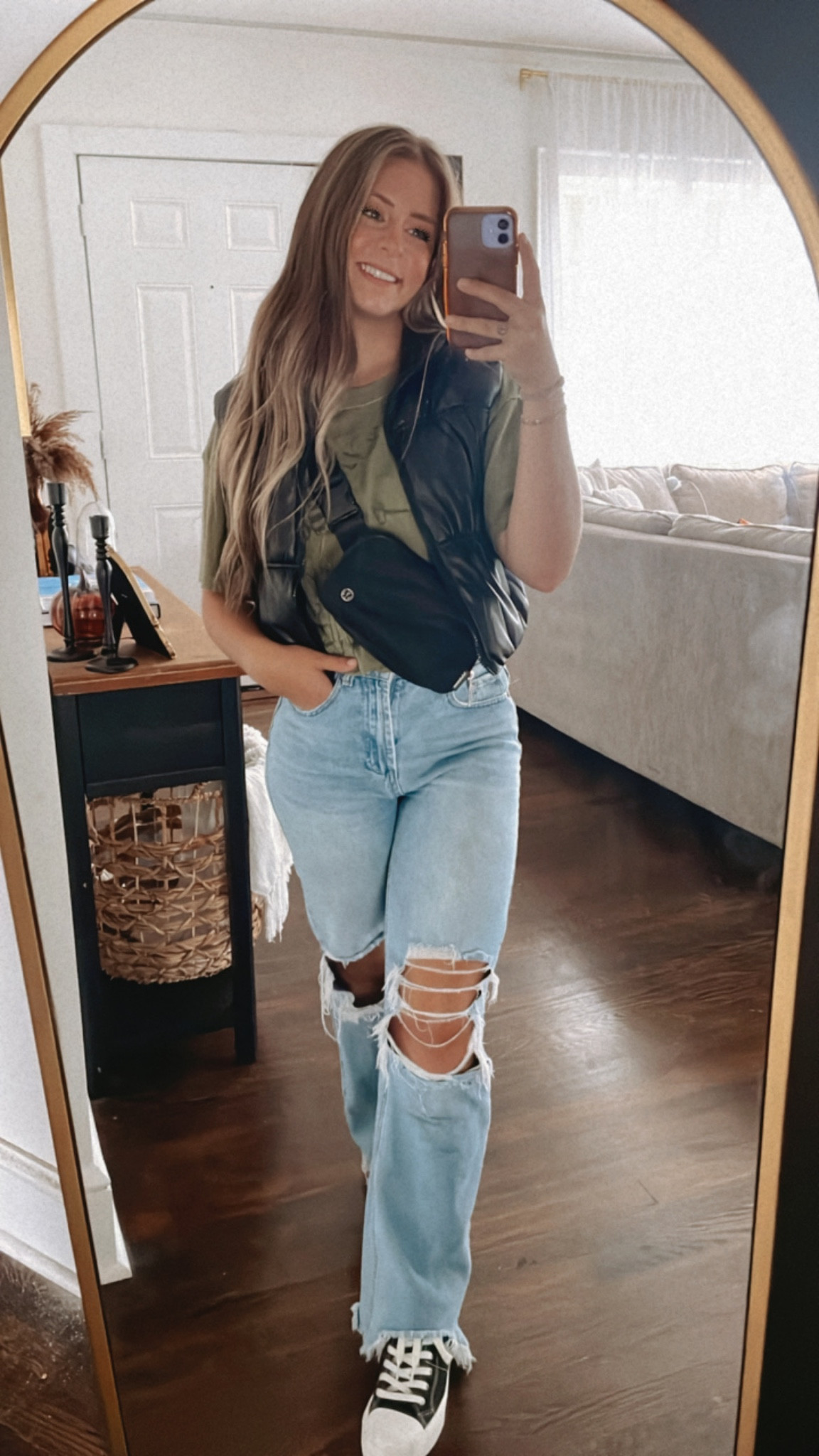 Fall outfits by American Eagle 🎃 This graphic tee has been the most popular thing on my LTK this season!! 

#LTKHoliday #LTKSeasonal #LTKHalloween