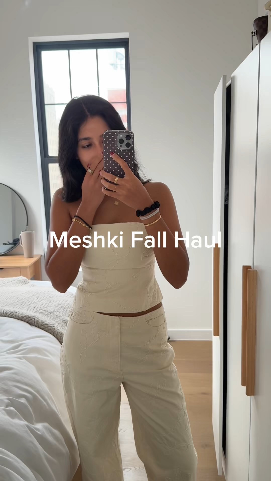 The cutest fall meshki haul ever 

#LTKStyleTip #LTKFindsUnder100 #LTKSeasonal