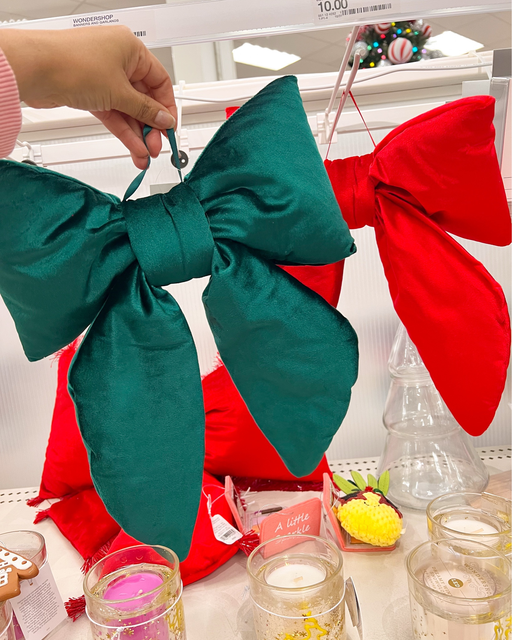 40% off Christmas decor ends tonight 

#LTKSeasonal #LTKSaleAlert #LTKHoliday