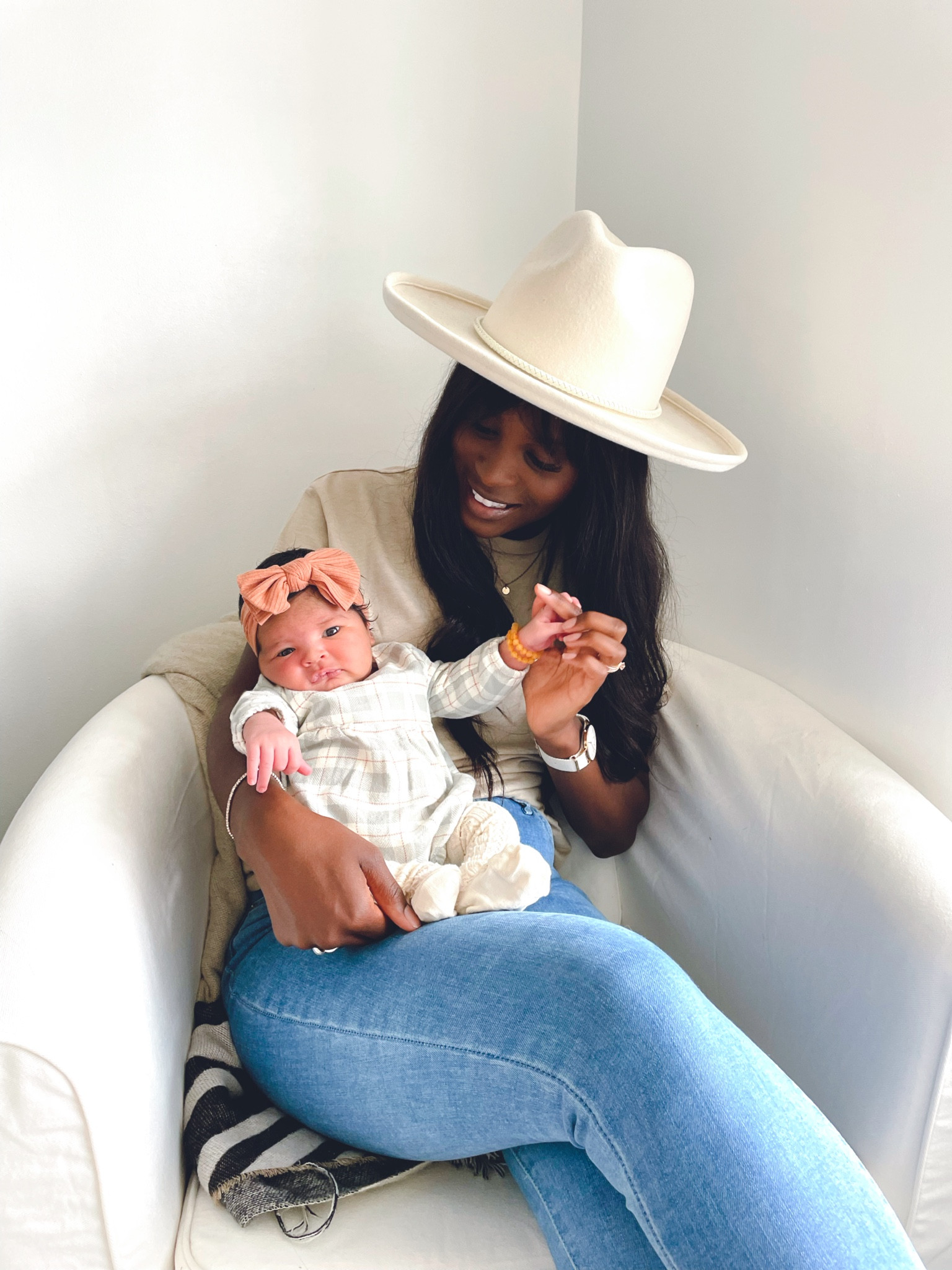 H&M 
Baby girl, kids fashion, romper, bow

#LTKstyletip #LTKbaby #LTKkids