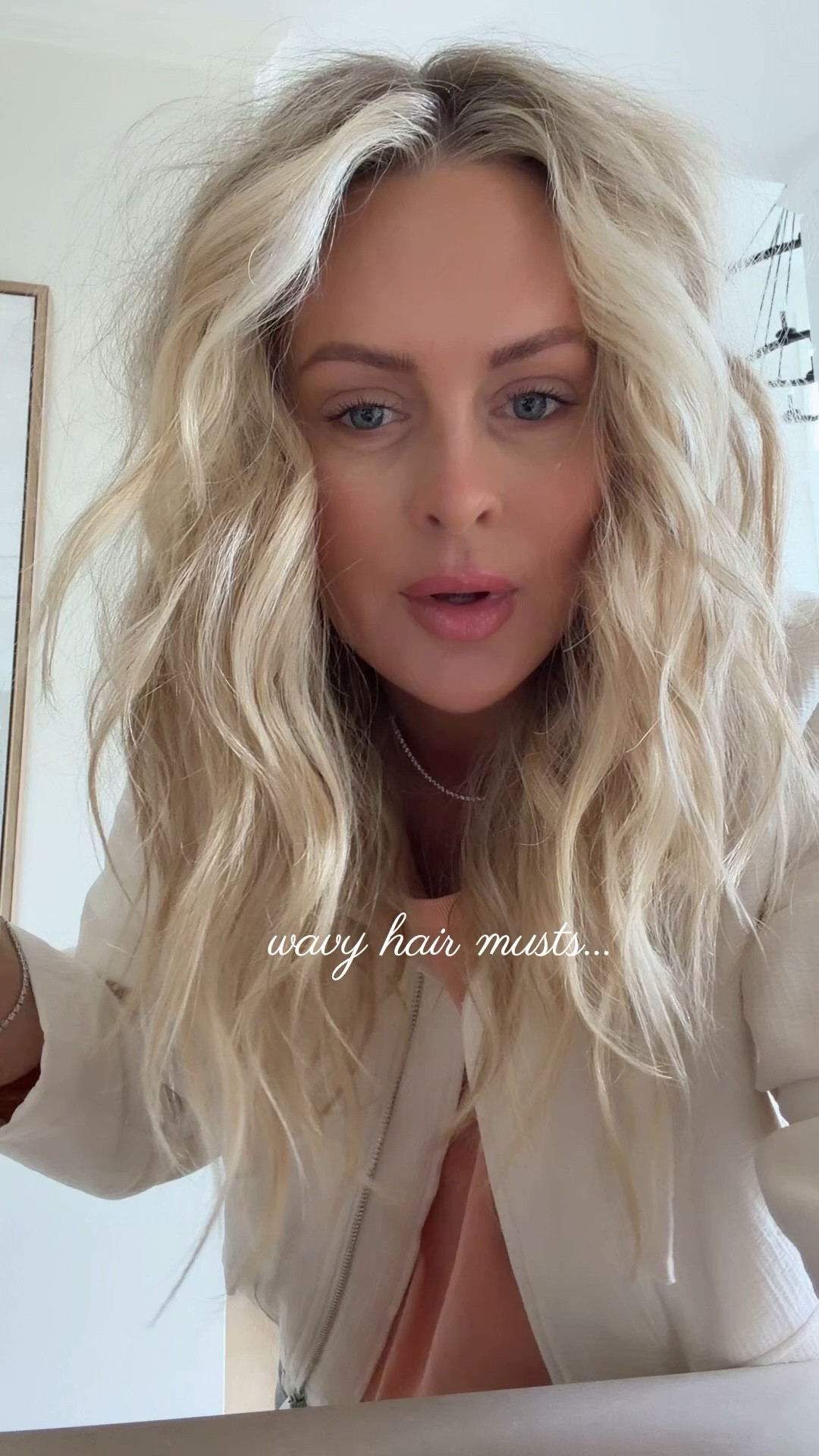 Wavy hair musts✨🤍

Obsessed with this texture spray! Scrunch it in + the waver I would rec if you need one!

#LTKgrwm #LTKSaleAlert #LTKBeauty