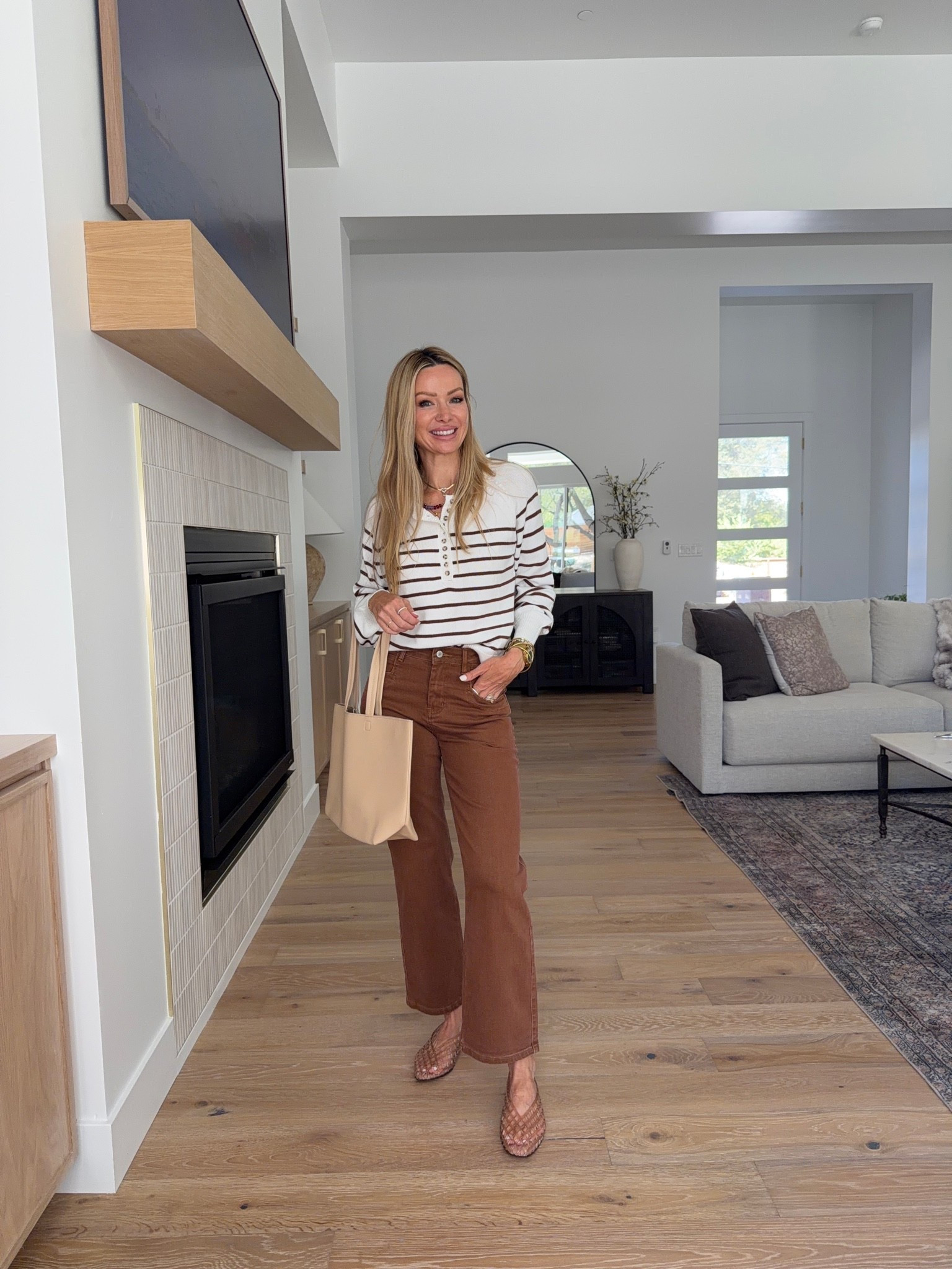 3 Amazon fall outfits I’m already planning to wear on repeat 🤎 comment AMAZON and I’ll send the details 

These are exactly the kind of outfits I love for that in-between weather when you want to dress for fall…but it’s not actually cold yet. 😂

The first look is such an easy polished casual outfit with dark denim and a lightweight jacket, the floral denim jacket makes the second outfit feel a little more fun, and I LOVE the brown jeans with the striped top for an easy everyday fall look.

Everything feels comfortable, wearable and easy to mix with pieces you already have in your closet—which is always what I’m looking for with Amazon finds.

Comment FALL and I’ll send you the links! Which outfit are you choosing?

#amazonfashion #amazonoutfits #falloutfits #fallfashion #amazonfinds