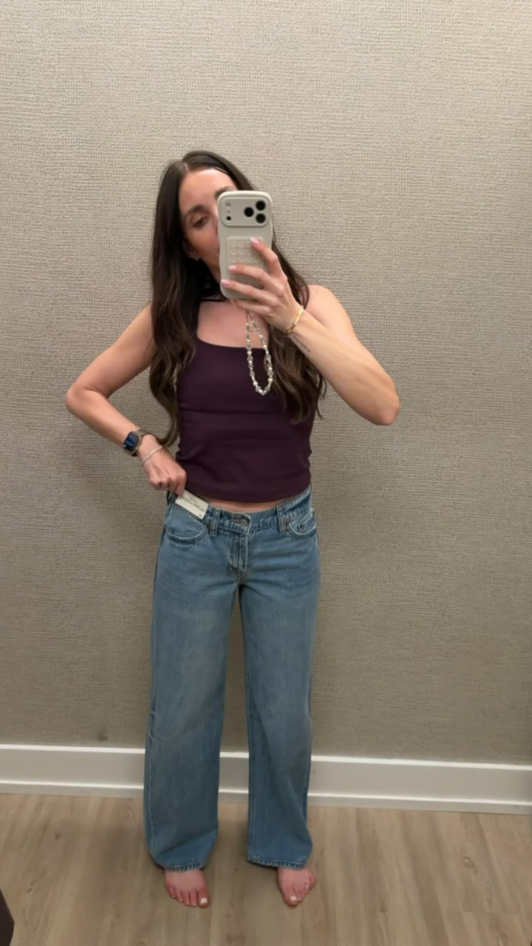 Abercrombie 25%-40% off + an extra 15% off code DENIMAF 

#LTKSaleAlert #LTKOver40