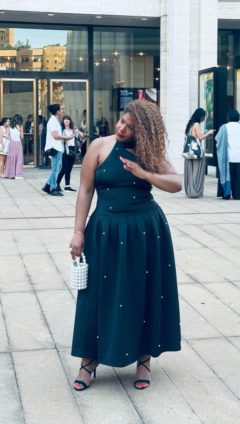 Opera Night 🖤

#LTKootd #LTKPlusSize #LTKU
