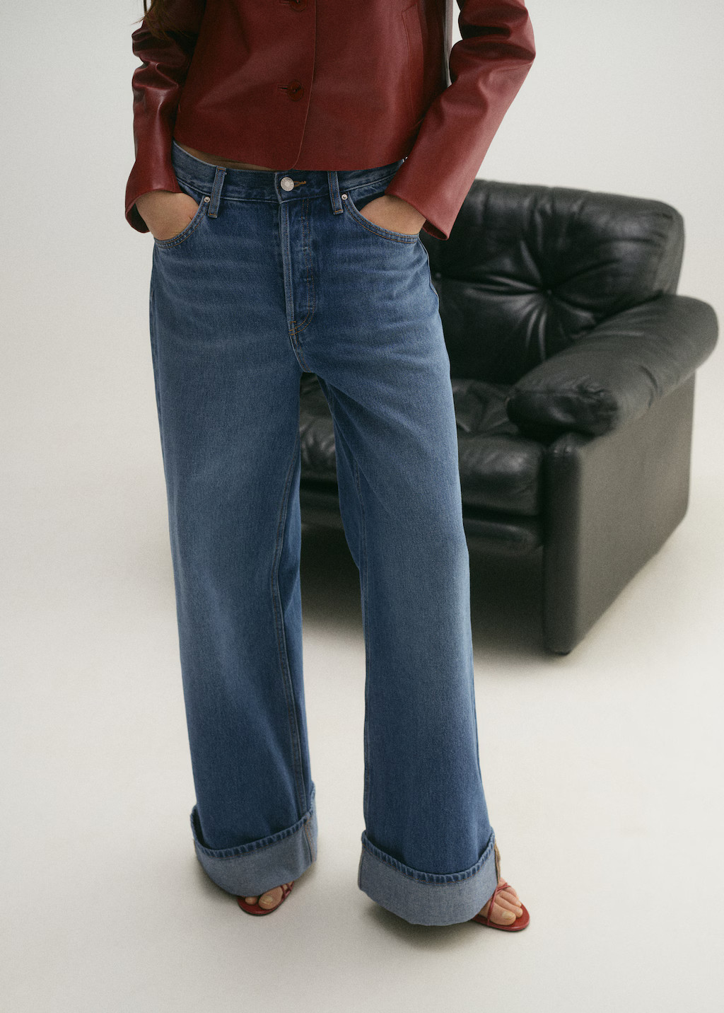 Wideleg jeans with turned-up hem - Women | MANGO United Kingdom | MANGO (UK)