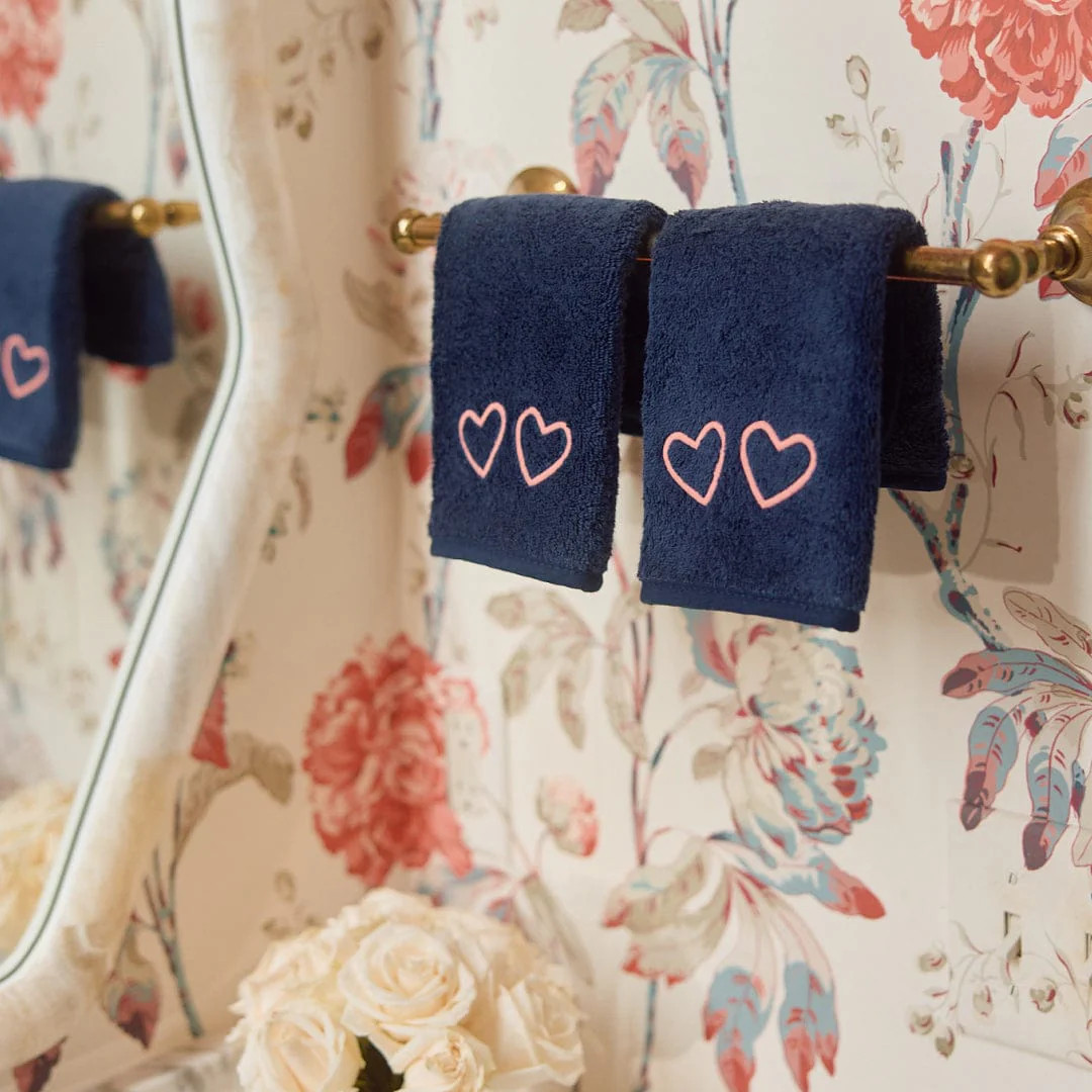 Monogrammed Luxury Makeup Towels | Weezie | Weezie Towels