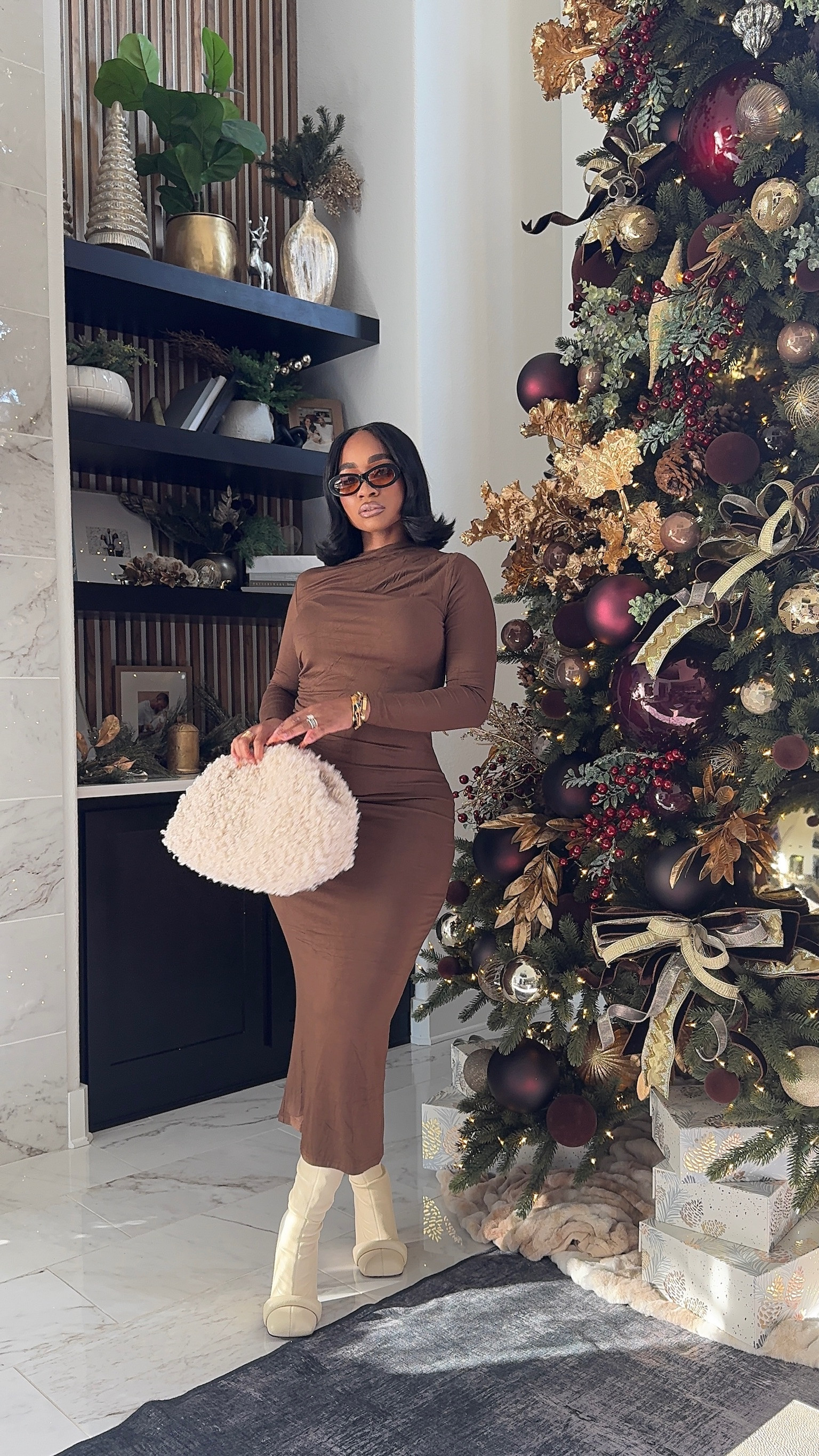 $35 dress find! This look would be perfect for date night or girls night! 

#LTKFindsUnder50 #LTKMidsize #LTKStyleTip