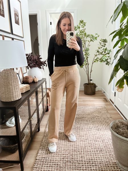 It’s Target circle week! These wide leg sweatpants are on sale for $23.80! Available in 3 colors, fit true to size  

#LTKfindsunder50 #LTKsalealert #LTKstyletip