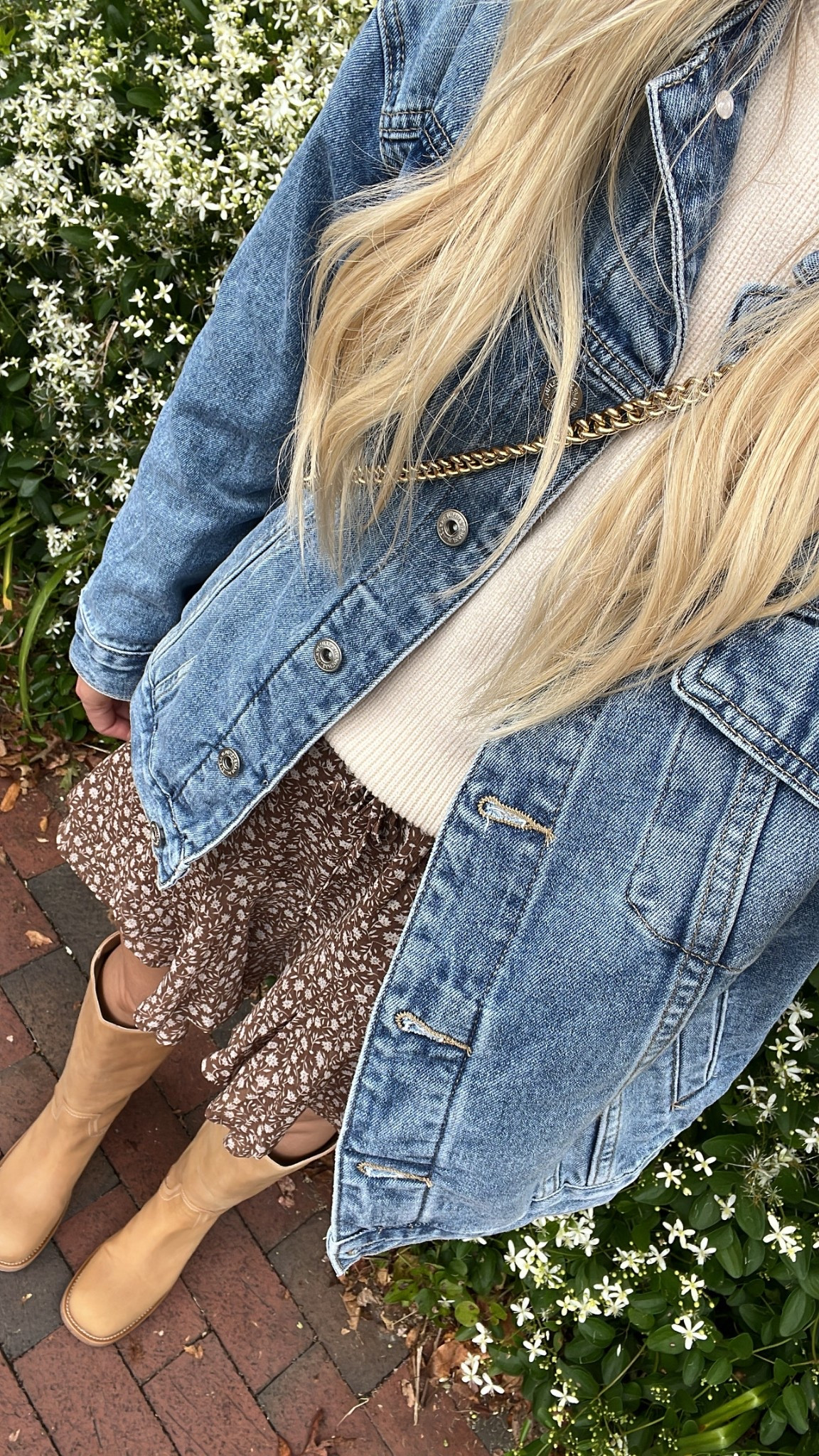 Amazon fall outfit and Steve Madden boots! 

Fall outfit / jean jacket / skort / sweater outfit / fall boots / fall fashion / steve madden boots / Amazon fall fashionn

#LTKTall #LTKStyleTip #LTKFindsUnder50