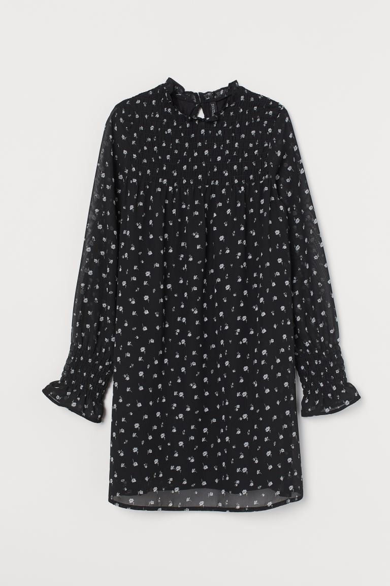 Smocking-detail dress | H&M (UK, MY, IN, SG, PH, TW, HK)
