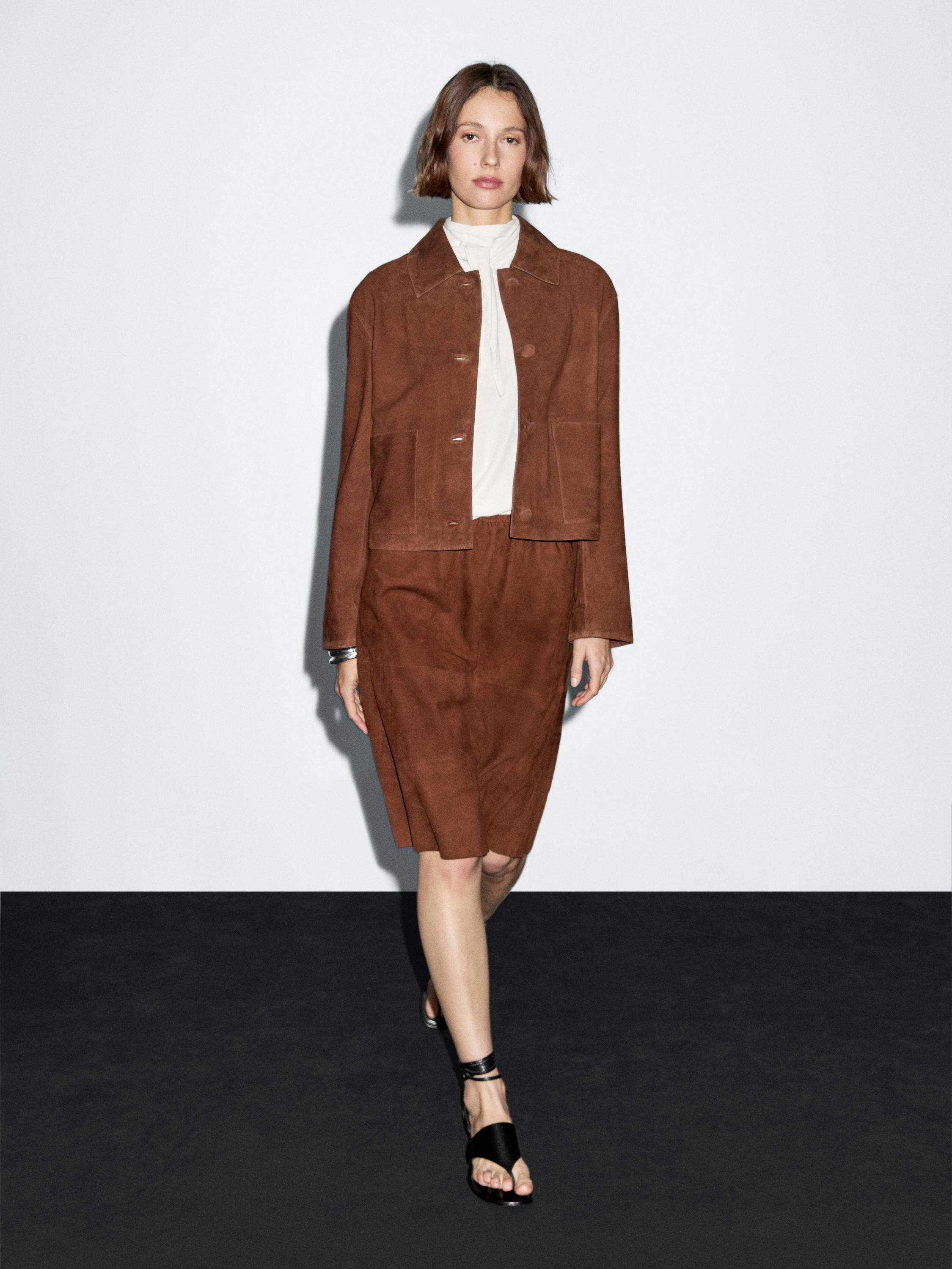 Gerade geschnittener Rock aus Wildleder | Massimo Dutti DE