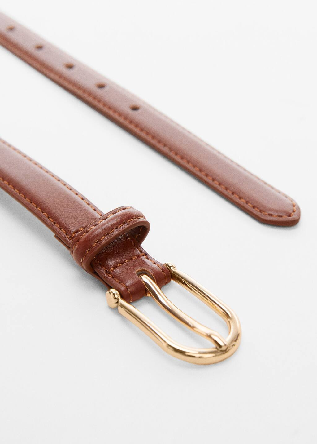 Buckle skinny belt -  Women | Mango USA | MANGO (US)