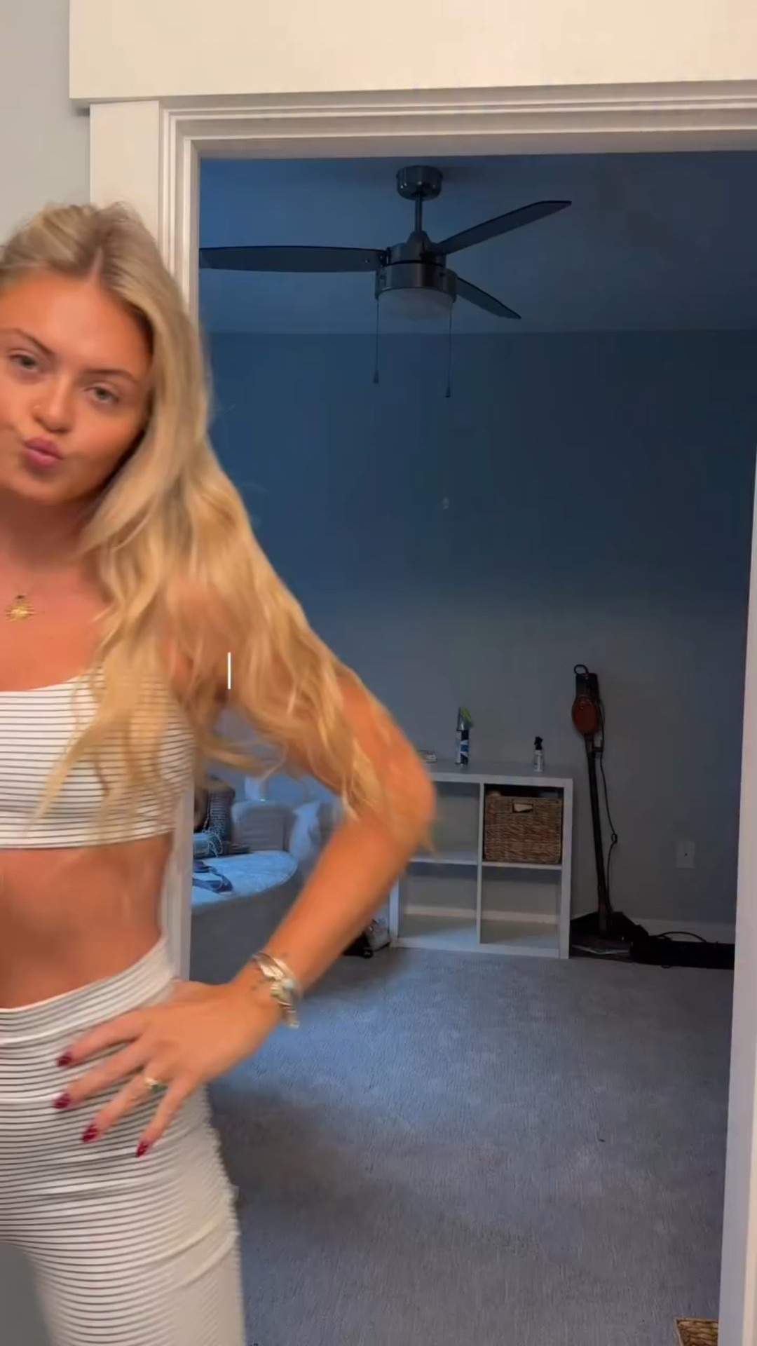 let’s workout 🤸🏼‍♀️🧃🌈

wearing @halara_official all in my ltk!!!

use my code HALARAASHLEN to join #TheHalaraCircle 💌 where you can co-create future products with Halara by giving your feedback.

if you are looking for help in reaching your goals in the new year I’d looove to work together! link in my bio to apply !! 🤸🏼‍♀️ #HalaraPartner

#gymmotivation #gymroutine #fitnessinspo