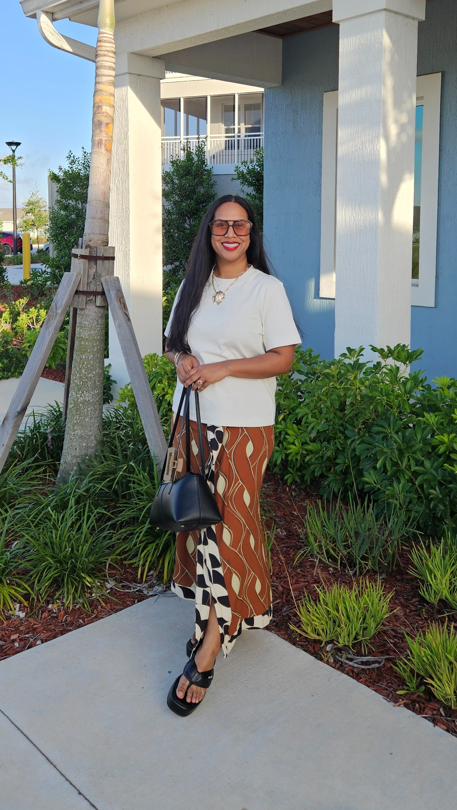 Padded thong sandals go with all the summer outfits 🖤 

#LTKootd #LTKOver40 #LTKTravel