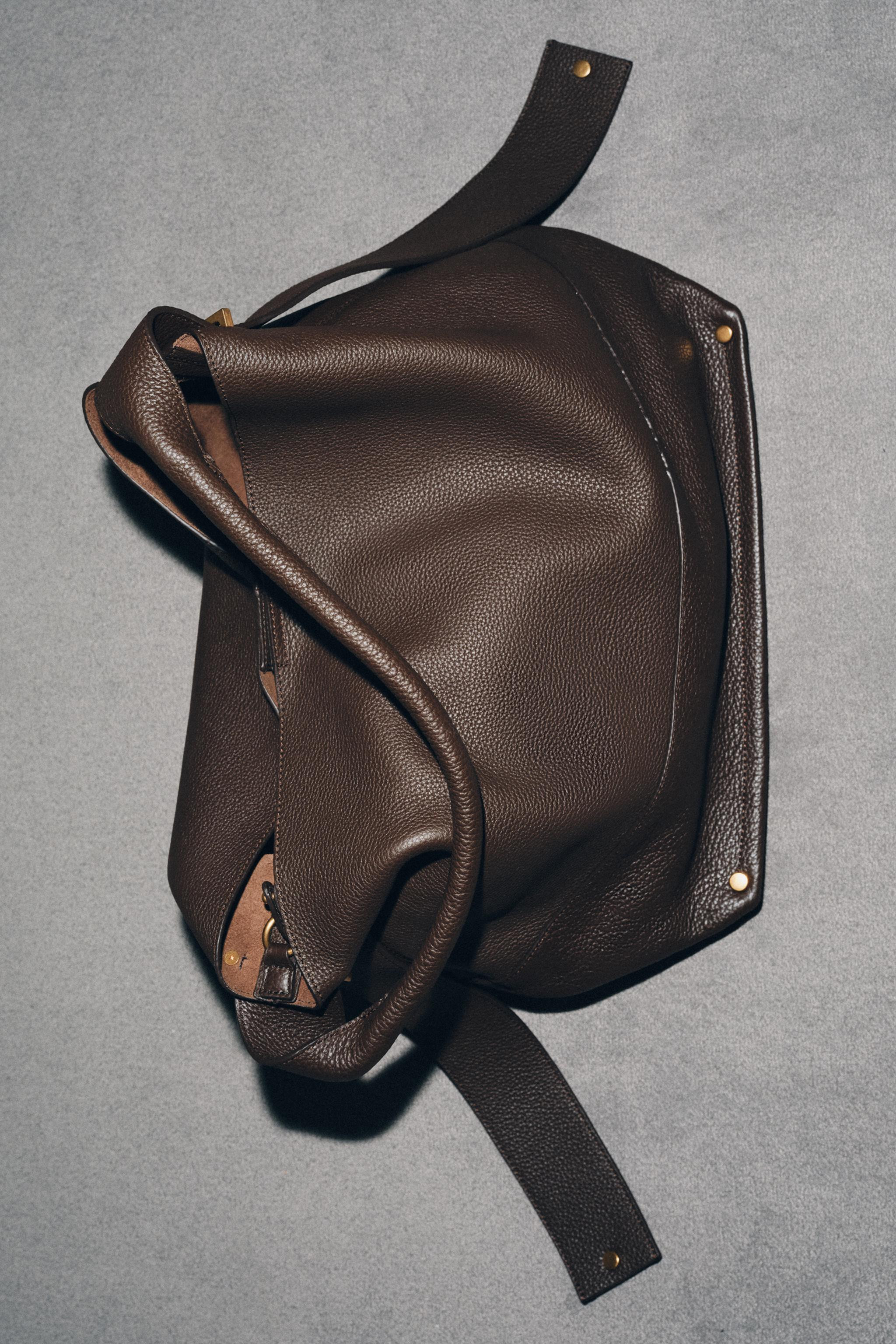 LEATHER MAXI BUCKET BAG | Zara UK