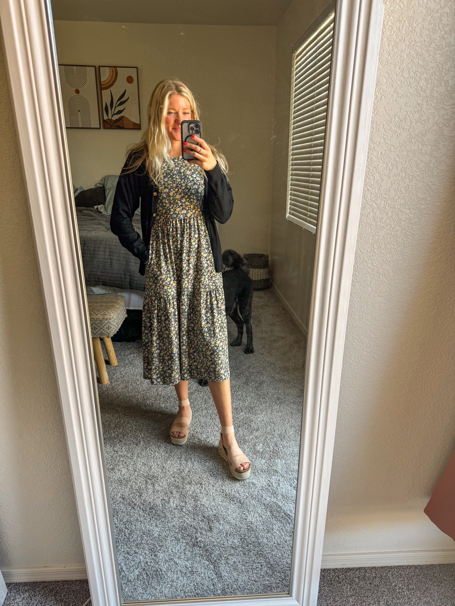 OOTD ✨

Perfect dress for the classroom🤭
- tiered w/ pockets