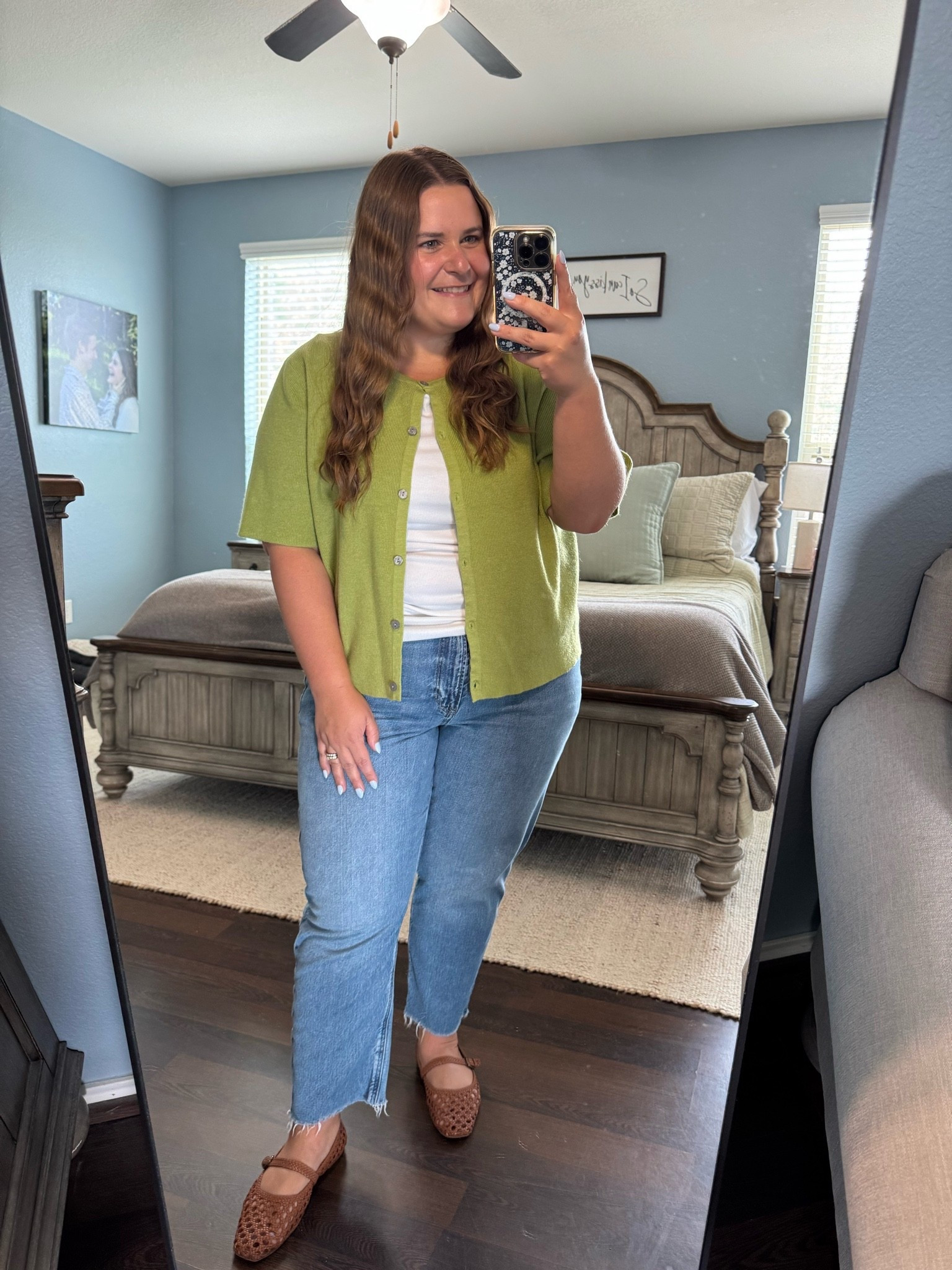 This outfit is the perfect fall transition fit with a little pop of color! I’m 5’1 and a size 16. Wearing a 16 in the jeans, an xxl in both tops.

#LTKootd #LTKMidsize #LTKPlusSize