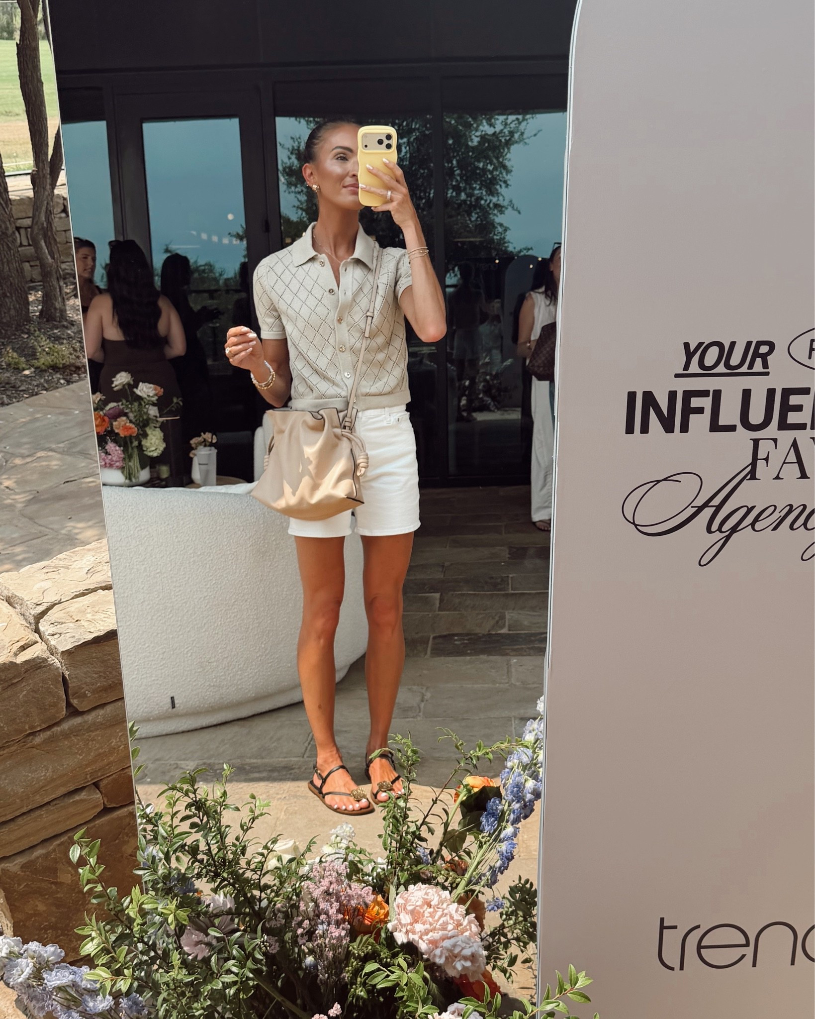 OOTD for brunch with my amazing management company 🤍