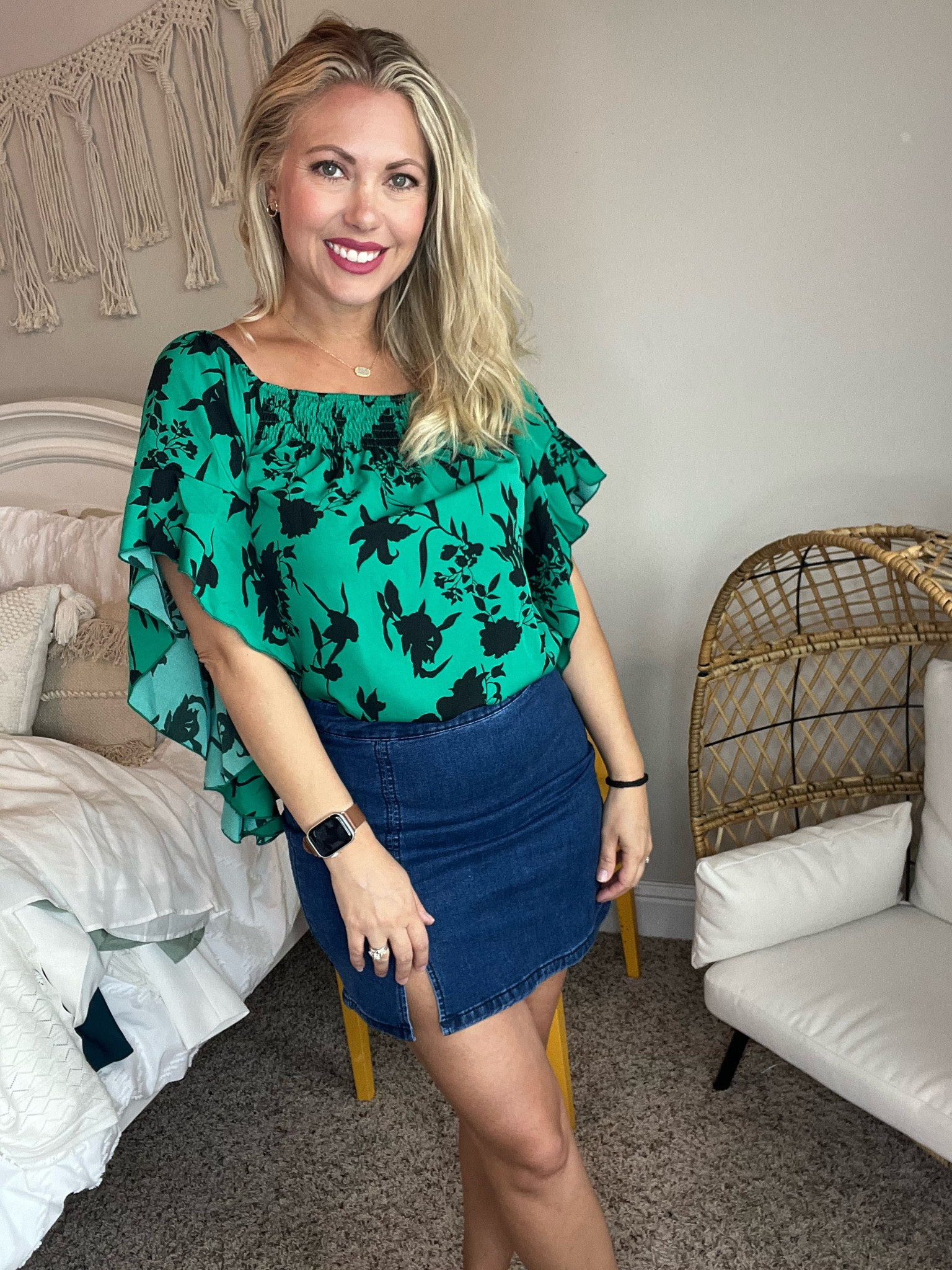 Denim skirt + flowy floral top. Wearing a small in both. 

#LTKFind #LTKunder50 #LTKstyletip