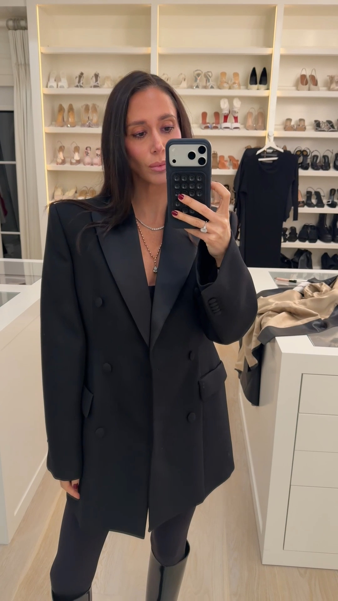 Super quick fit check for Saturday night! A beautifully structured blazer that can also be worn as a dress 🖤

#LTKootd #LTKgrwm #LTKParties