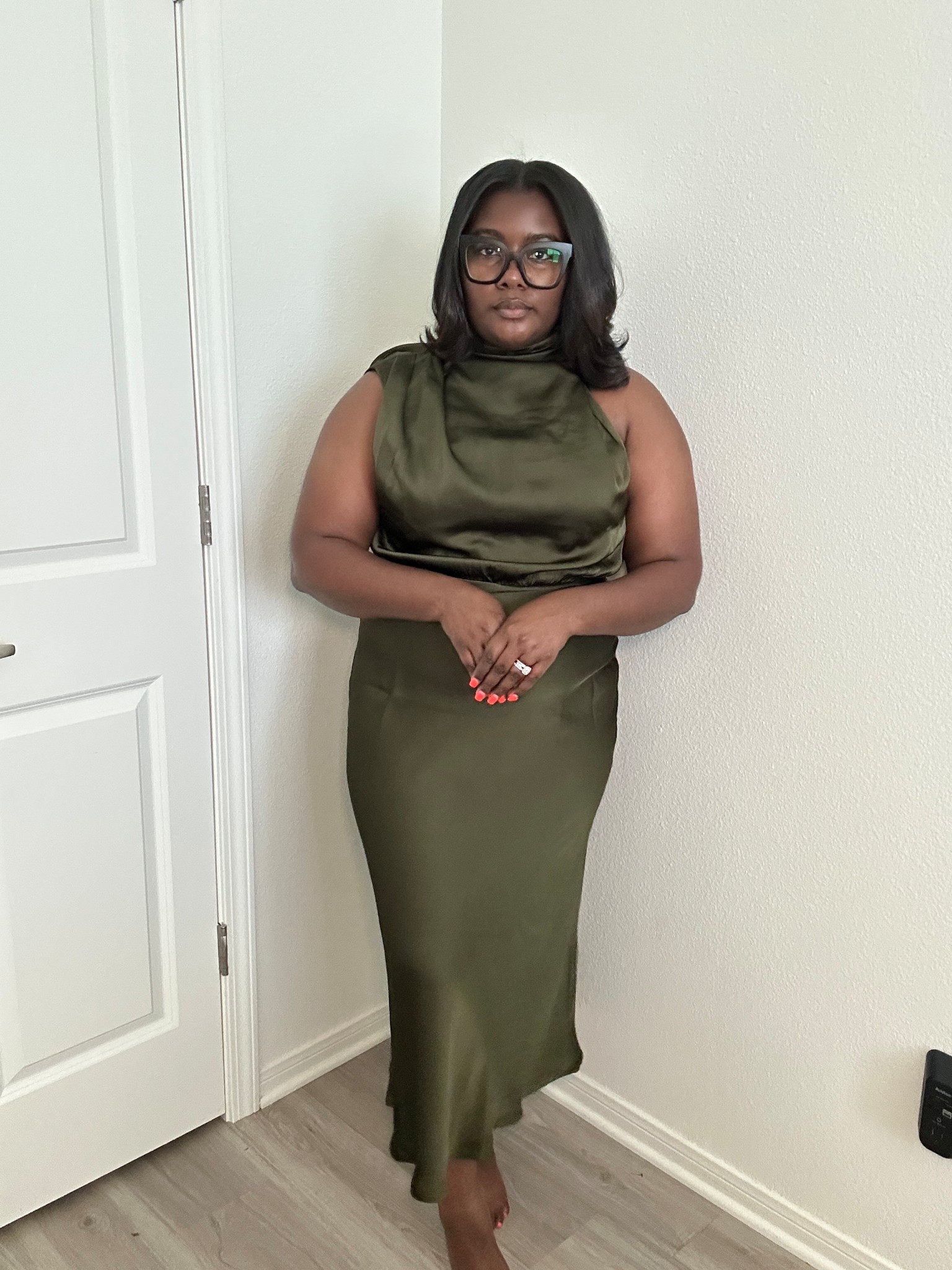 Dress is perfect for a date night, brunch with the girls, attending a wedding or event!

#LTKWedding #LTKootd