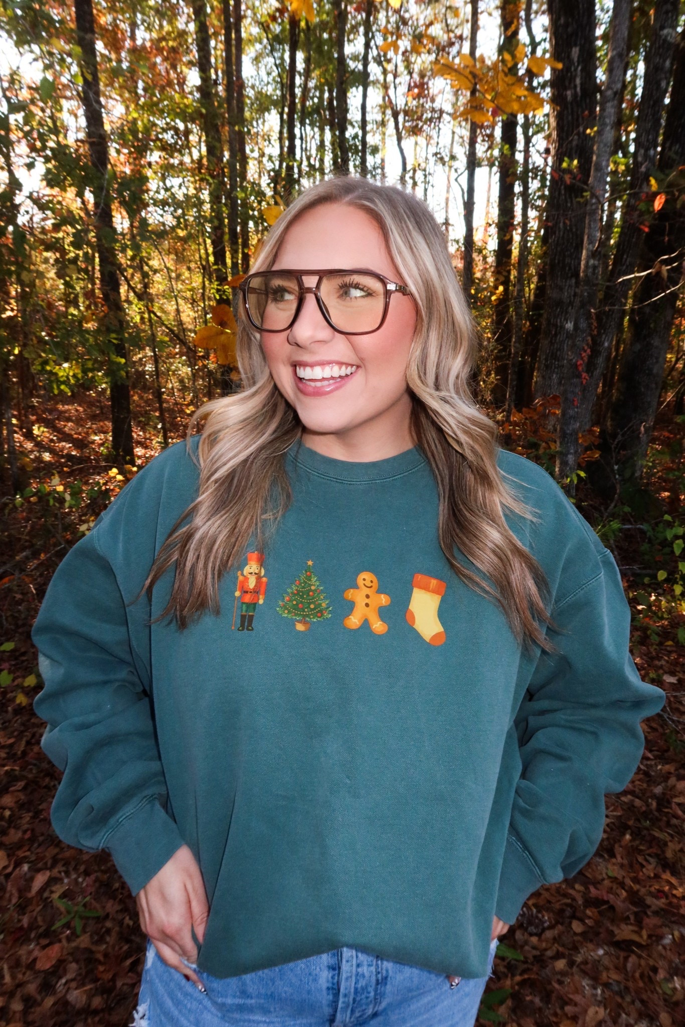 My cute vintage Christmas sweatshirt is still available!! A portion of the proceeds go to Operation Christmas Child. Code SHELBY saves ❤️

#LTKStyleTip #LTKHoliday #LTKSeasonal