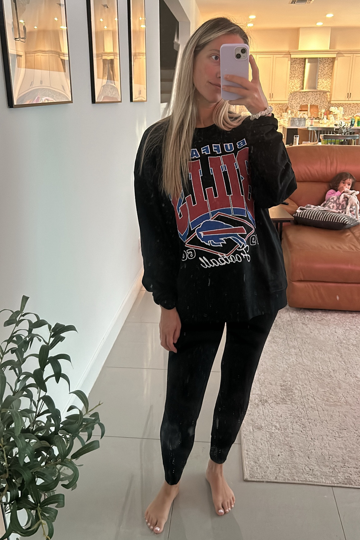 Cozy morning @ home. Sized up to a large! 

Menswear, oversized sweatshirt, NFL, Buffalo Bills, Black sweatshirt, white tee 

#LTKFindsUnder50 #LTKMens #LTKU